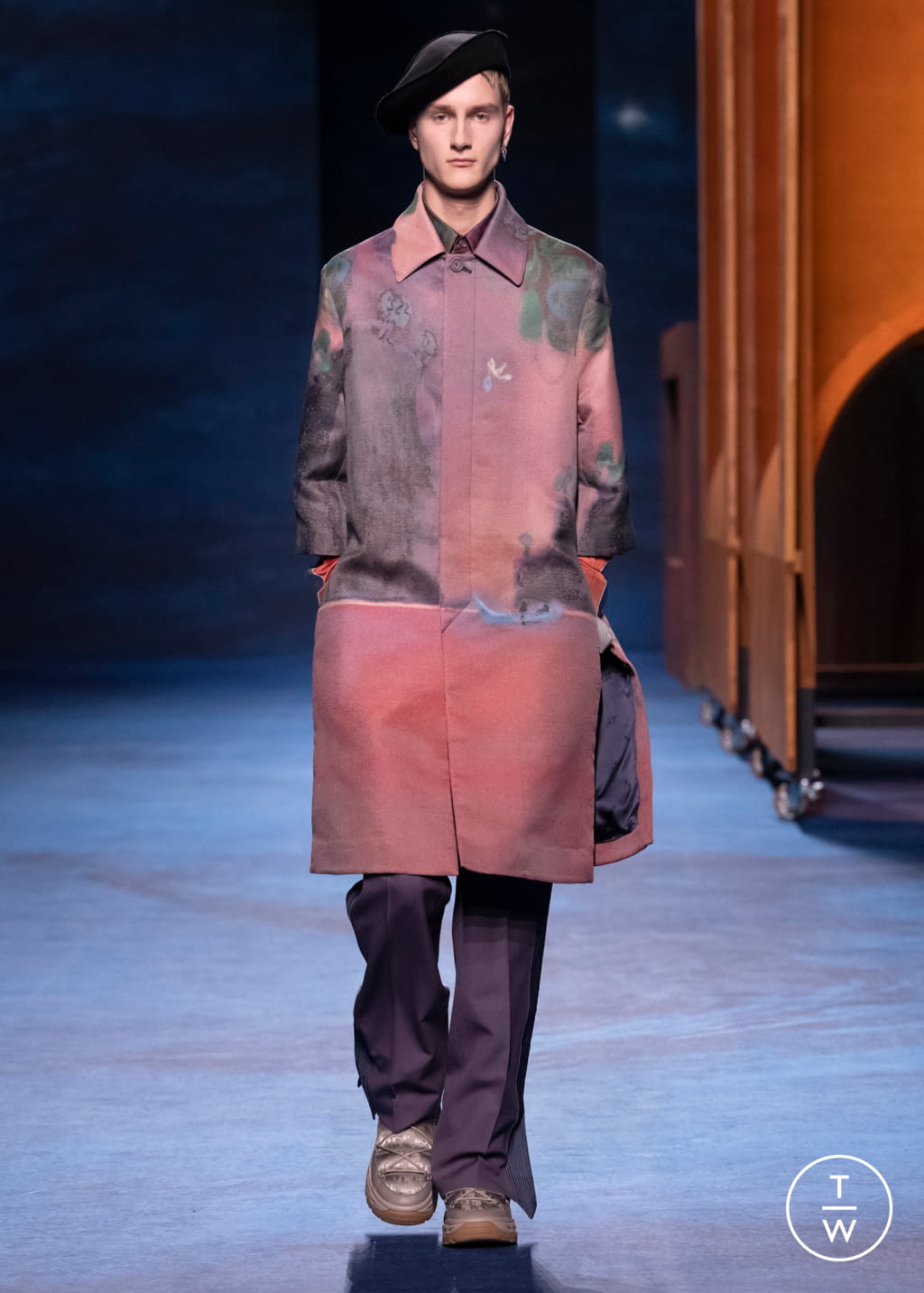 Fashion Week Paris Fall/Winter 2021 look 19 de la collection Dior Men menswear