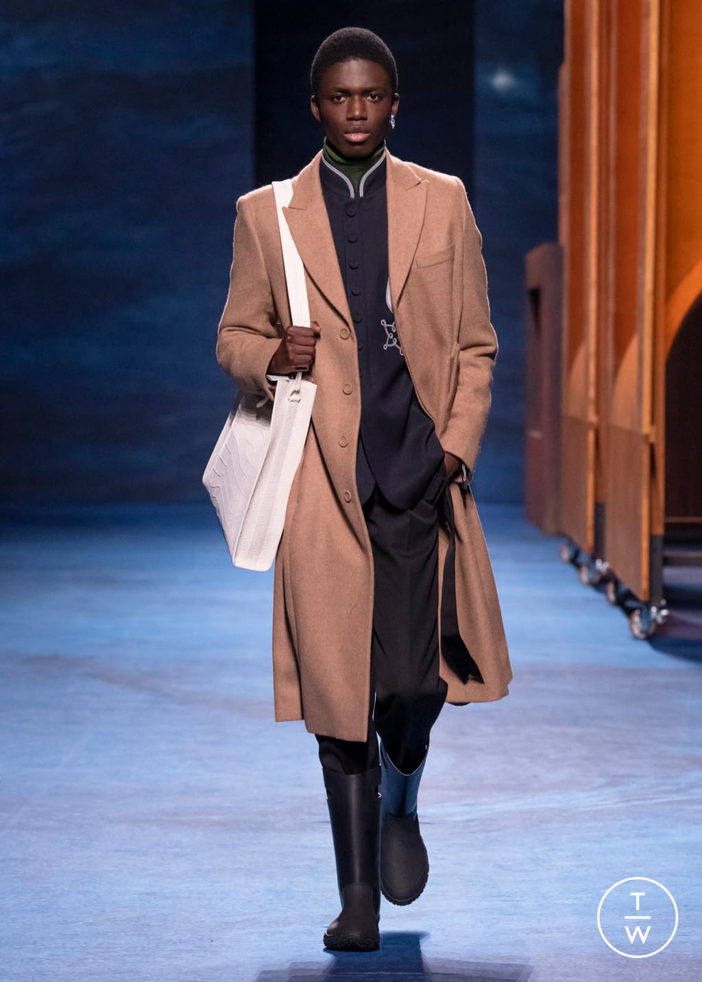 Fashion Week Paris Fall/Winter 2021 look 29 de la collection Dior Men menswear