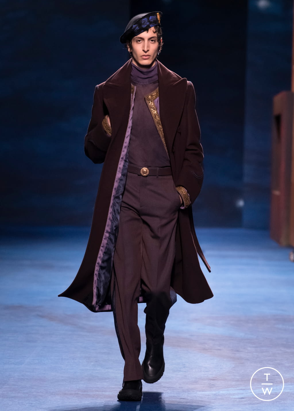 Fashion Week Paris Fall/Winter 2021 look 4 from the Dior Men collection menswear