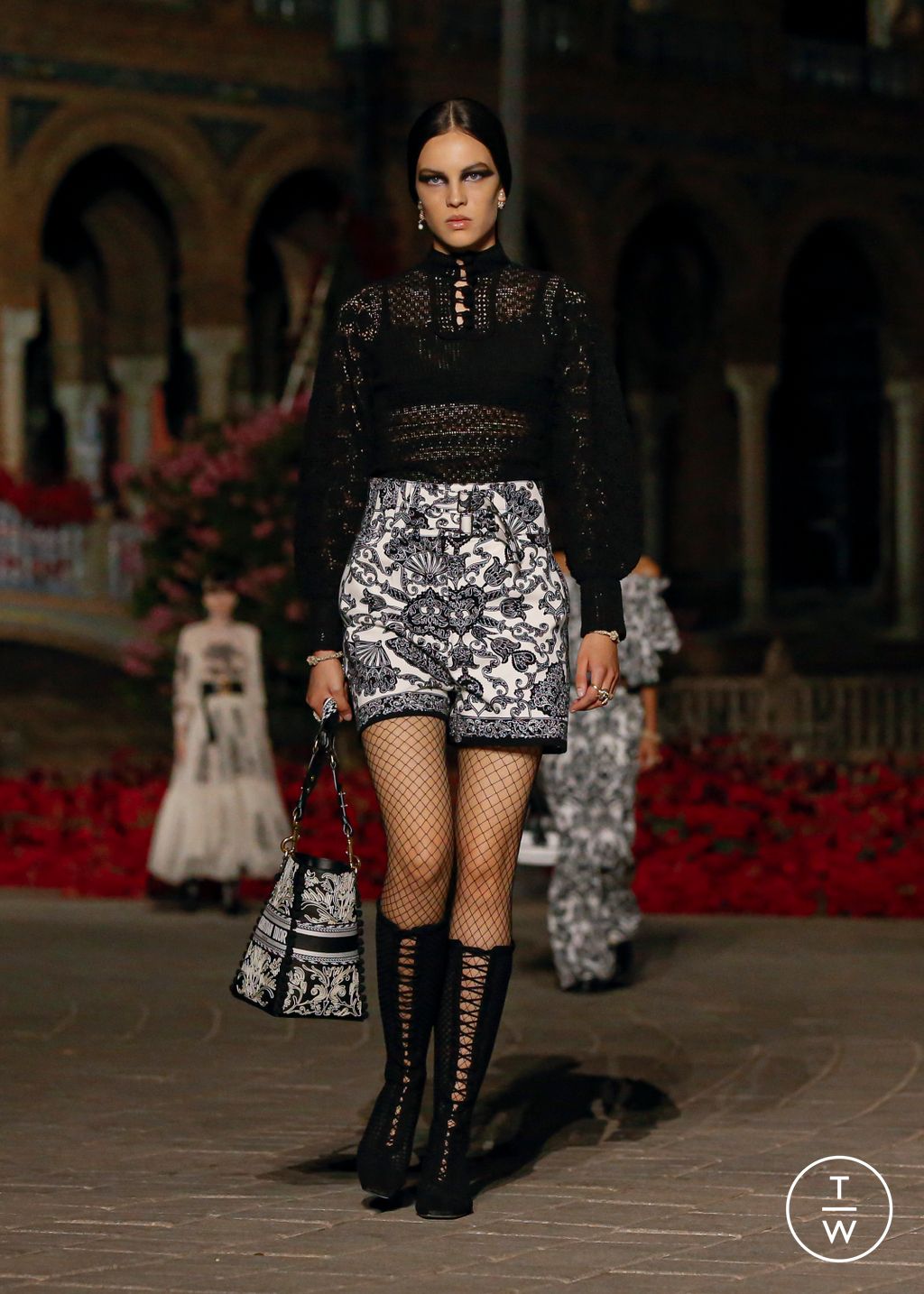 Fashion Week Paris Resort 2023 look 13 de la collection Christian Dior womenswear