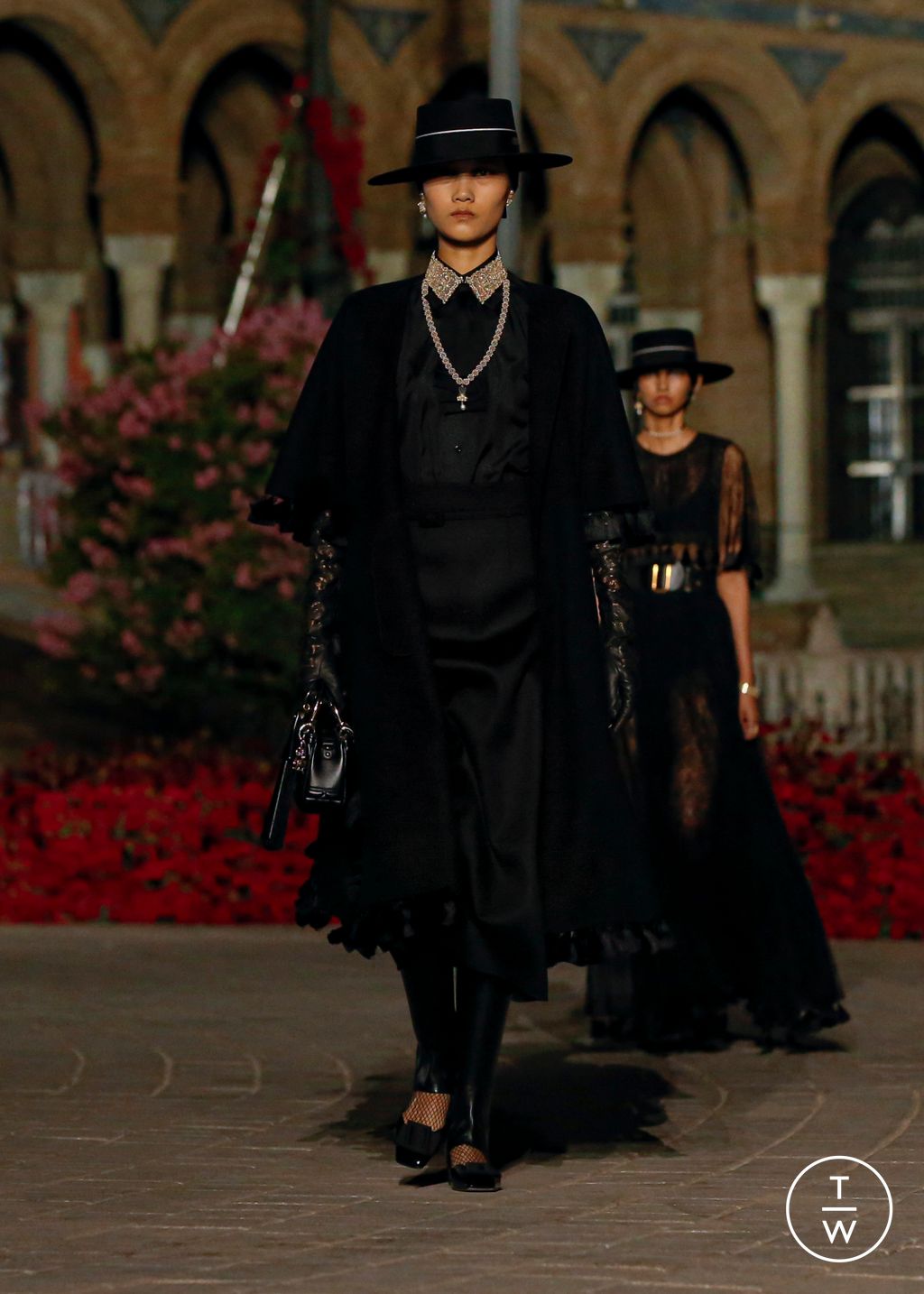 Fashion Week Paris Resort 2023 look 23 de la collection Christian Dior womenswear