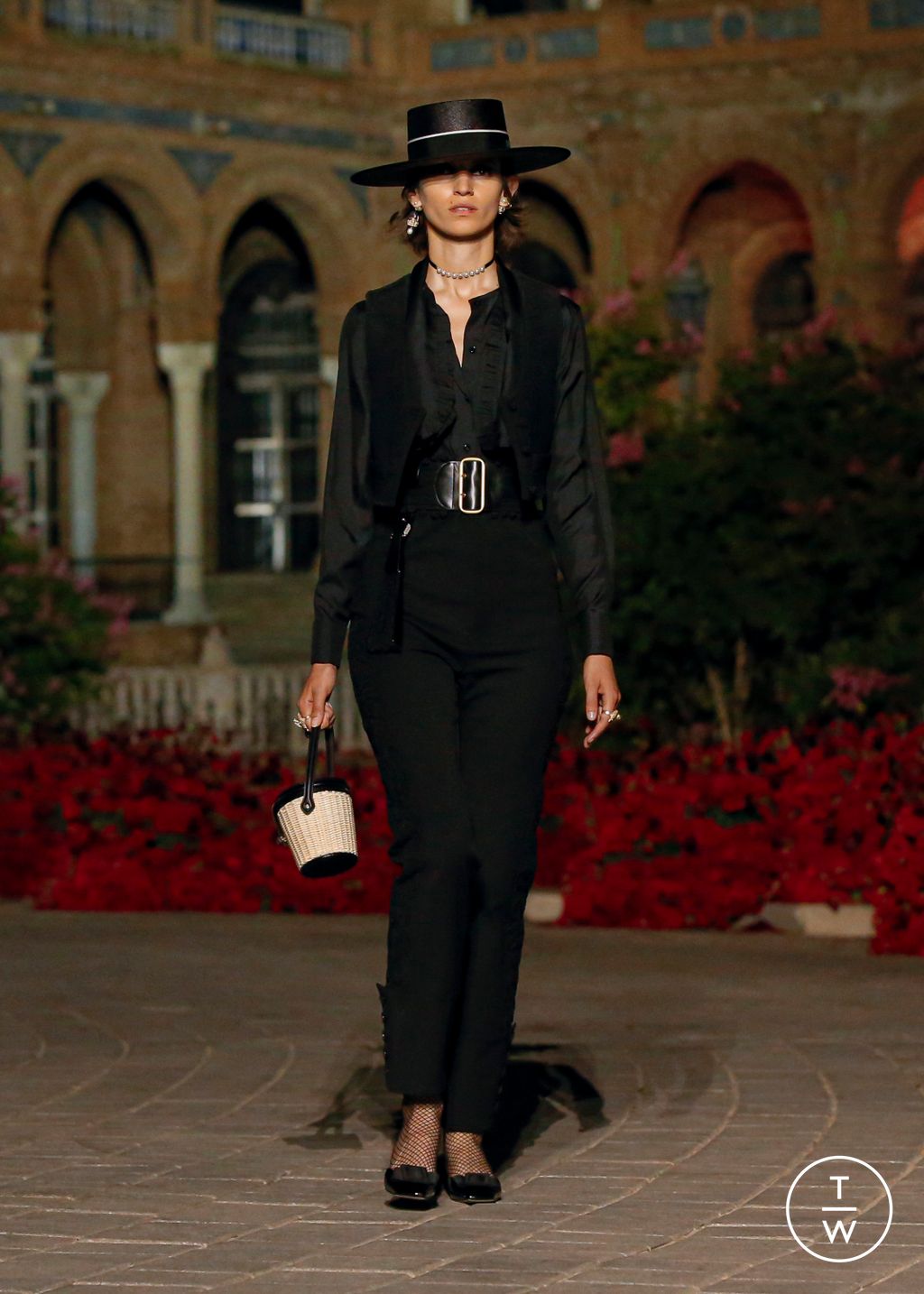 Fashion Week Paris Resort 2023 look 28 de la collection Christian Dior womenswear