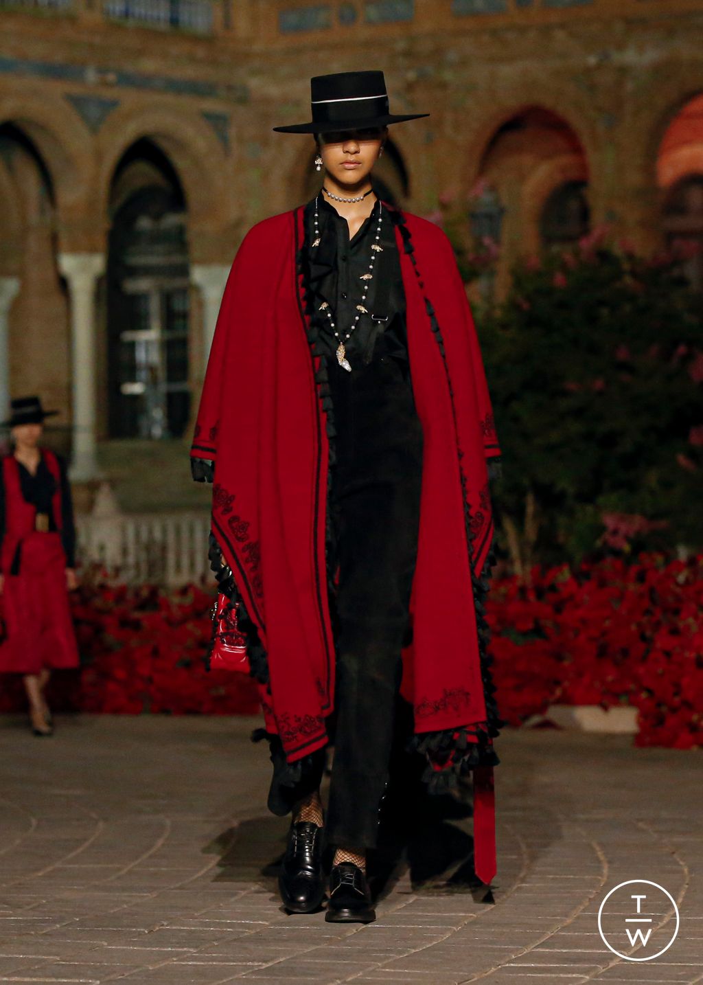 Fashion Week Paris Resort 2023 look 30 from the Christian Dior collection womenswear