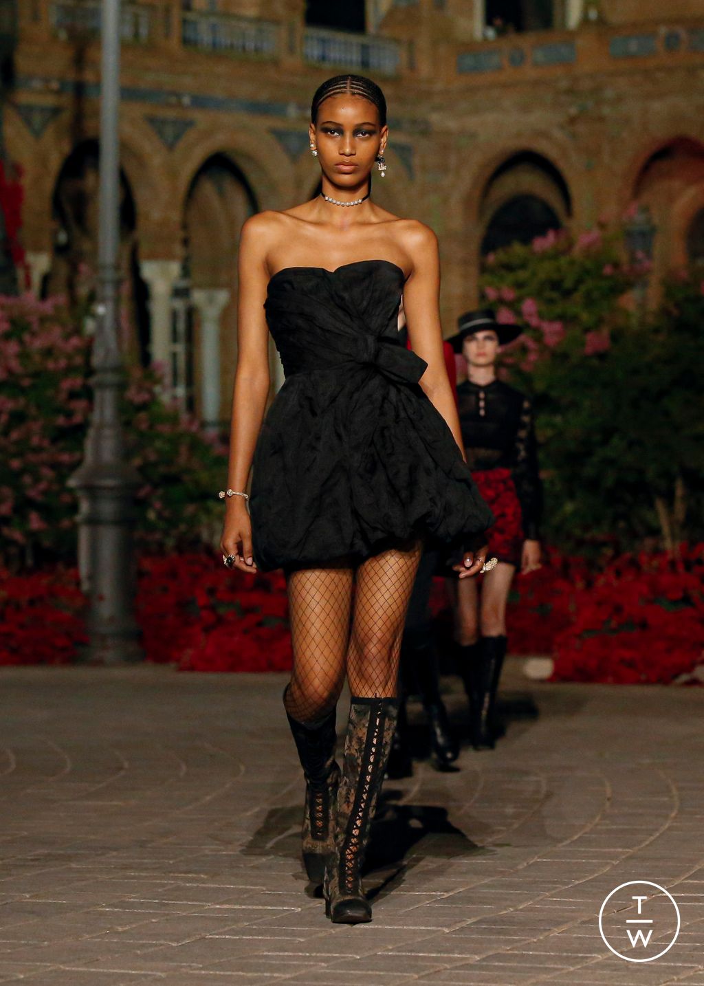 Fashion Week Paris Resort 2023 look 34 de la collection Christian Dior womenswear