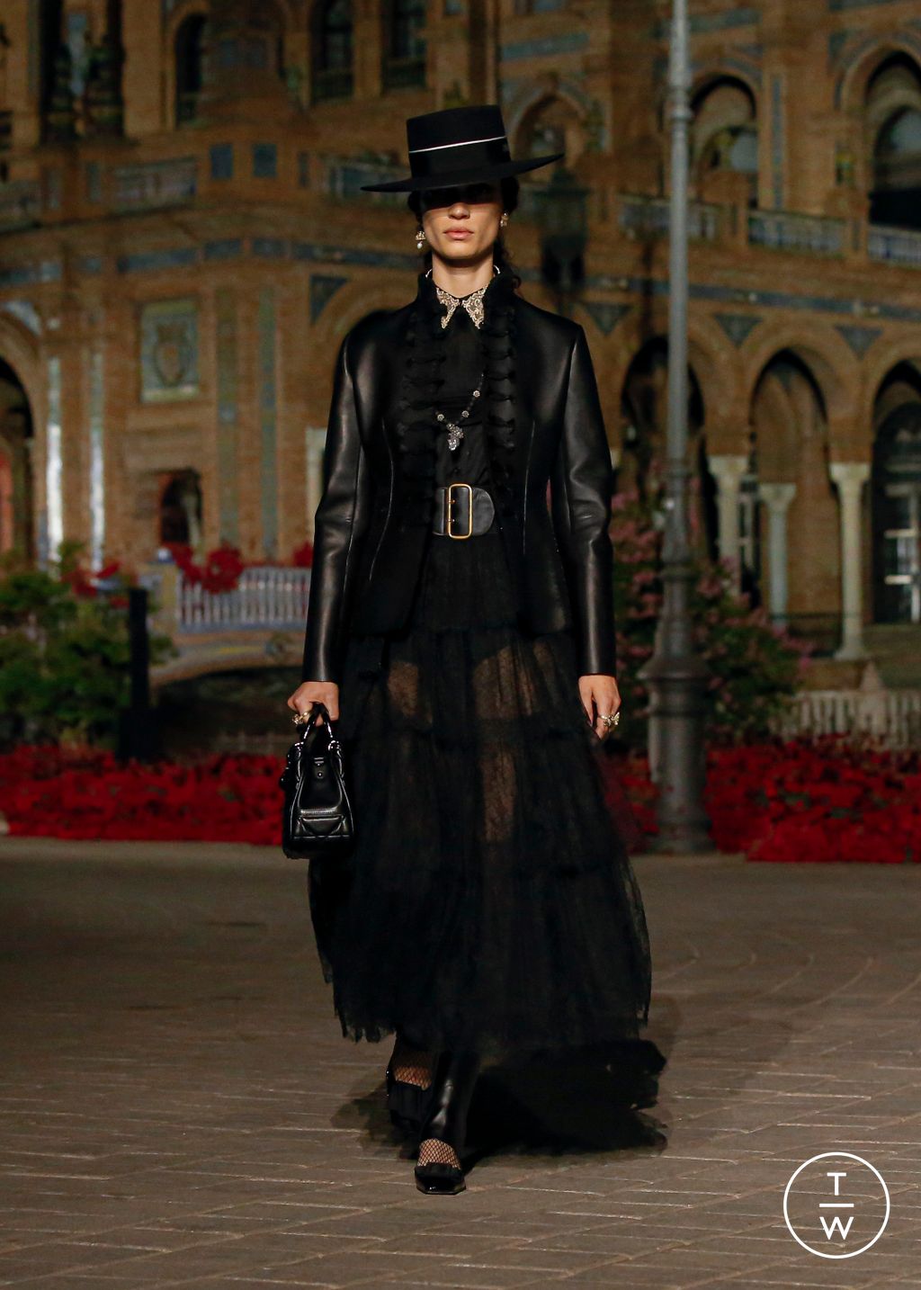 Fashion Week Paris Resort 2023 look 40 de la collection Christian Dior womenswear