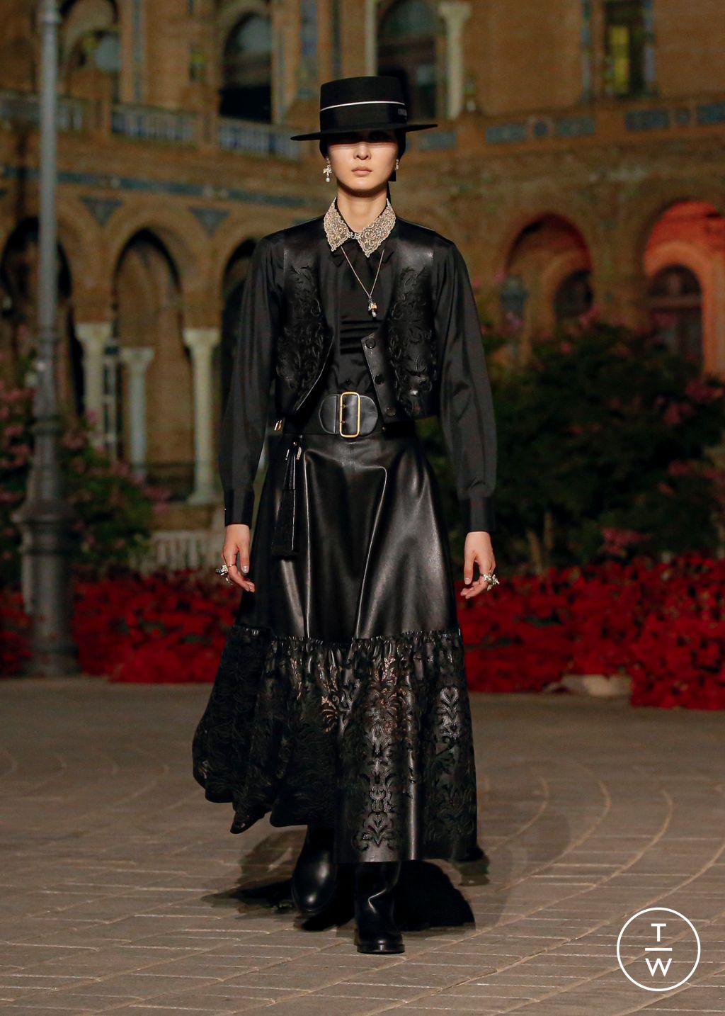 Fashion Week Paris Resort 2023 look 45 de la collection Christian Dior womenswear