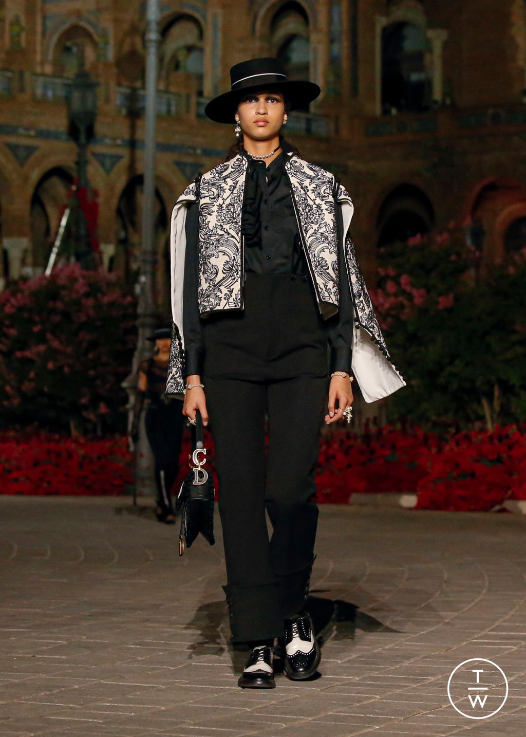 Fashion Week Paris Resort 2023 look 5 from the Christian Dior collection womenswear