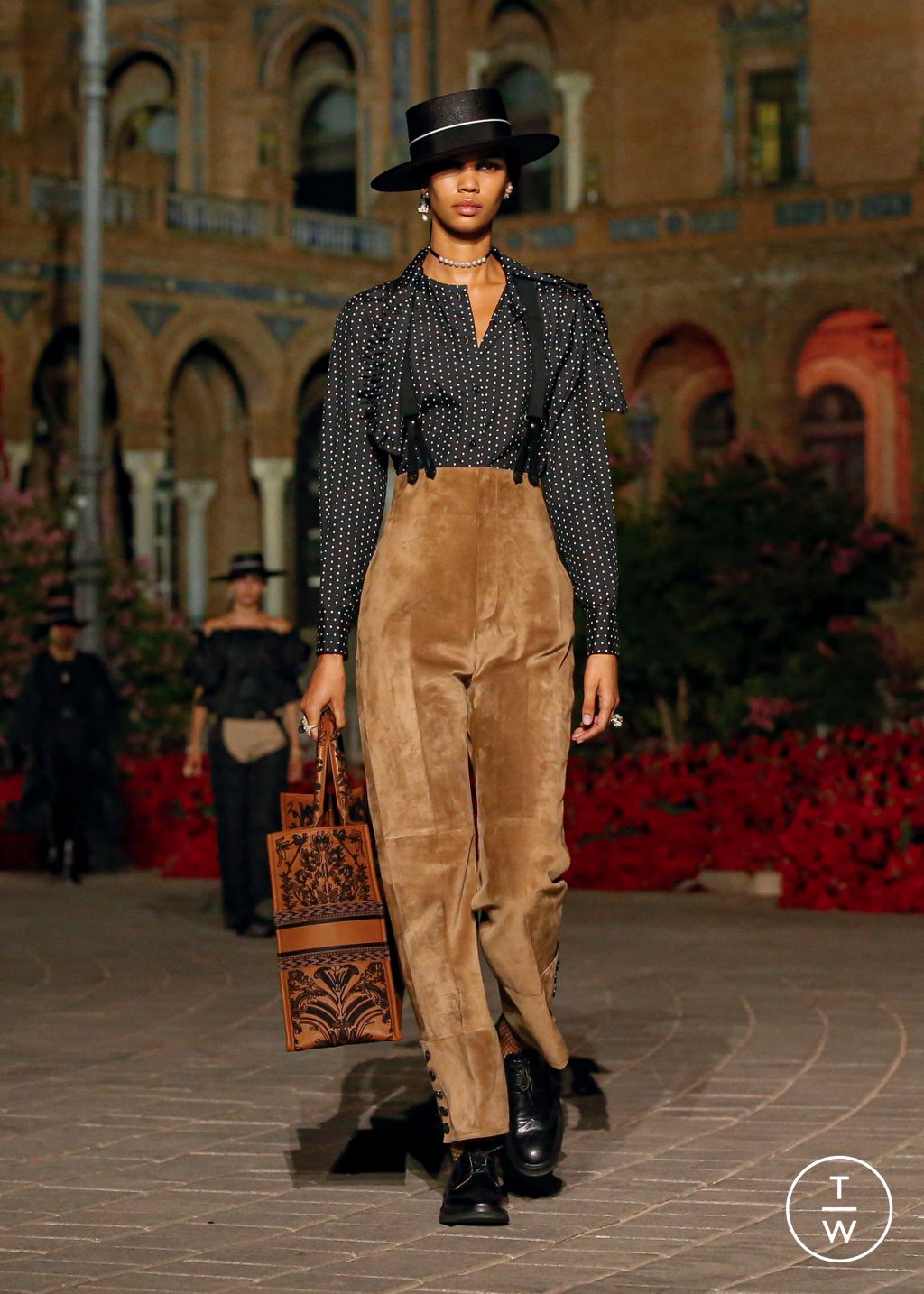 Fashion Week Paris Resort 2023 look 72 from the Christian Dior collection womenswear