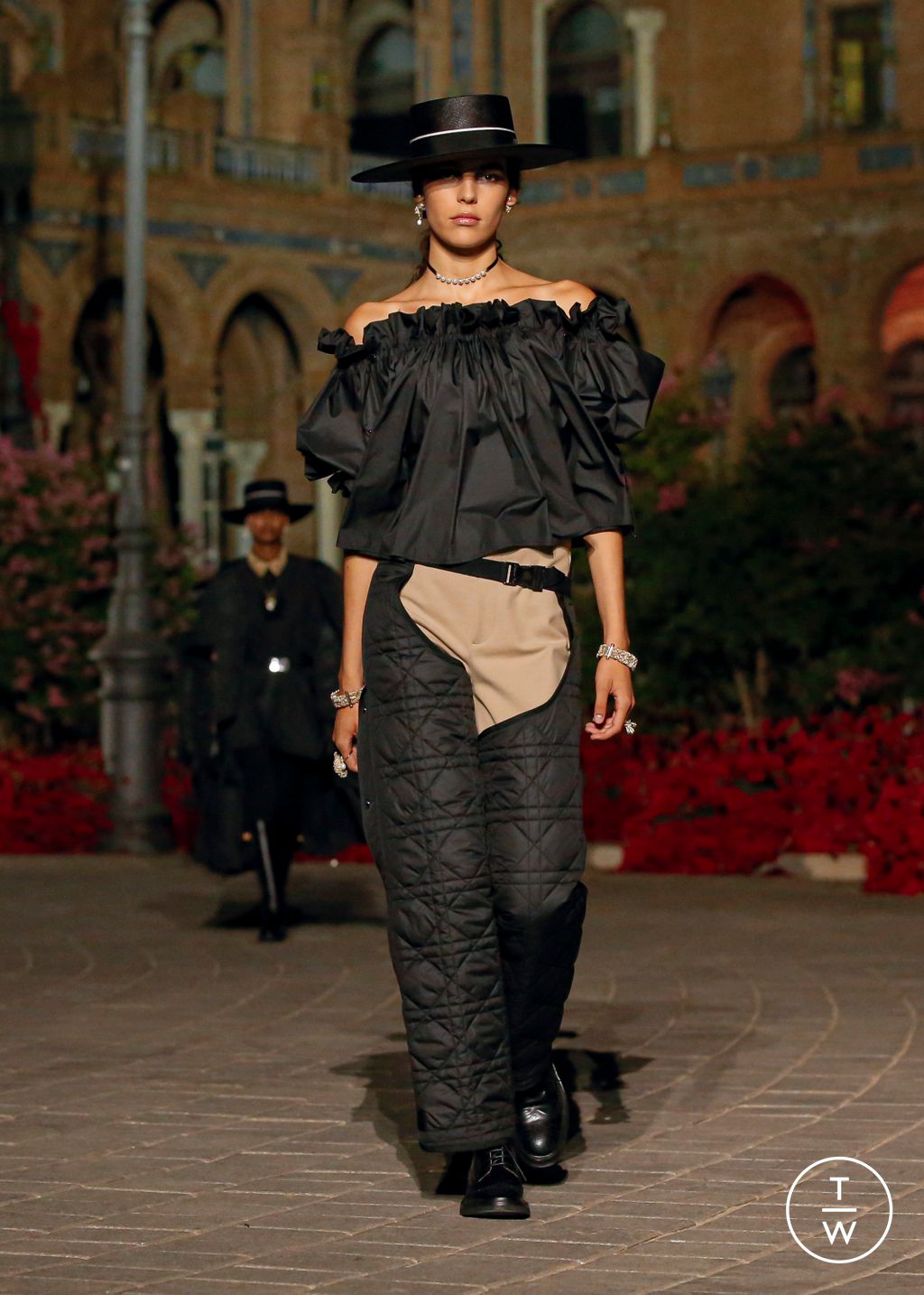 Fashion Week Paris Resort 2023 look 73 de la collection Christian Dior womenswear