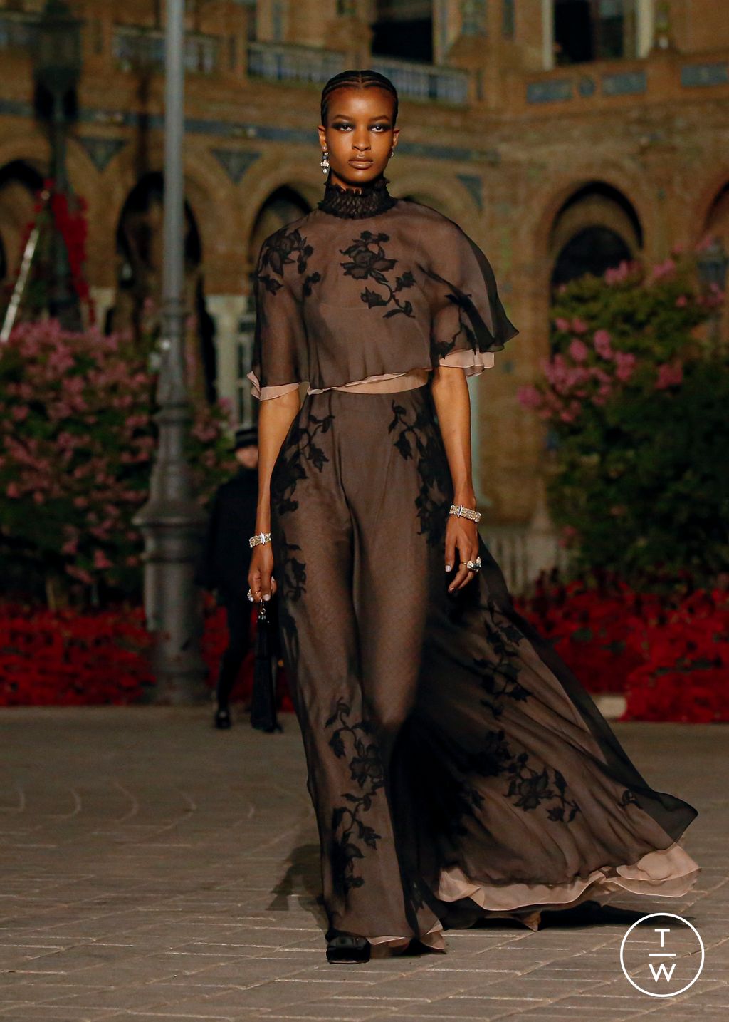 Fashion Week Paris Resort 2023 look 81 from the Christian Dior collection womenswear