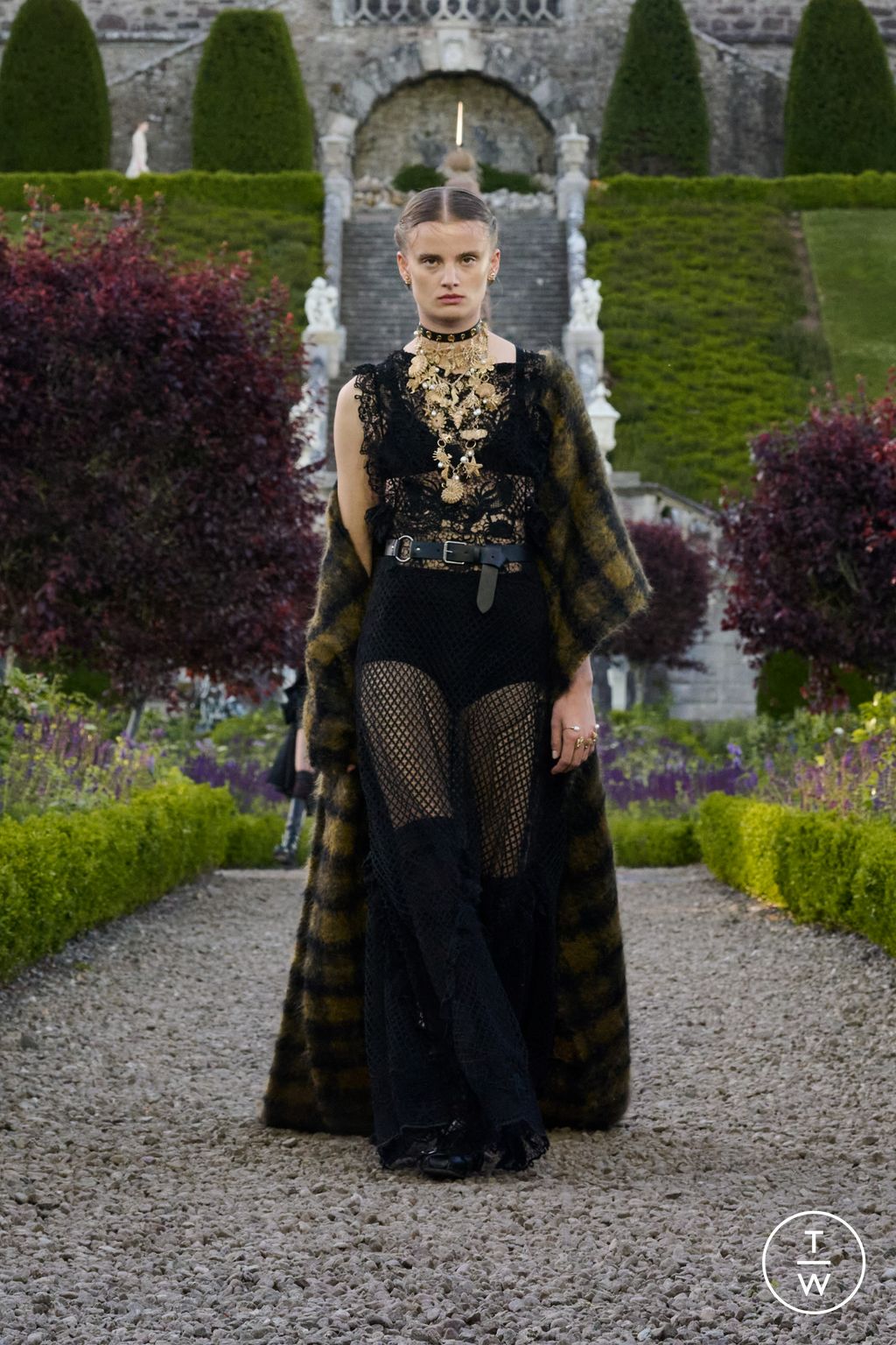 Fashion Week Paris Resort 2025 look 34 from the Christian Dior collection womenswear