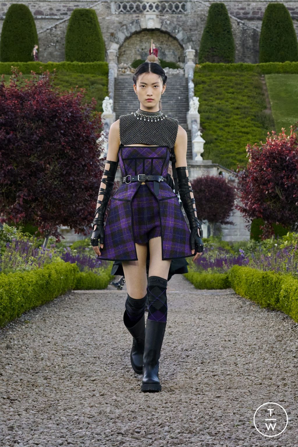 Fashion Week Paris Resort 2025 look 8 from the Christian Dior collection womenswear