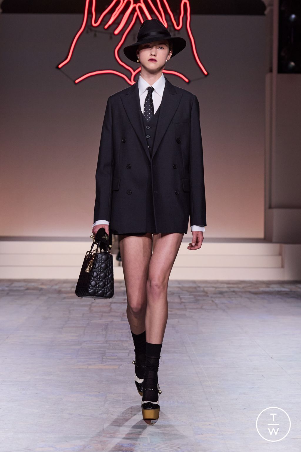 Fashion Week Paris Pre-Fall 2024 look 4 de la collection Christian Dior womenswear