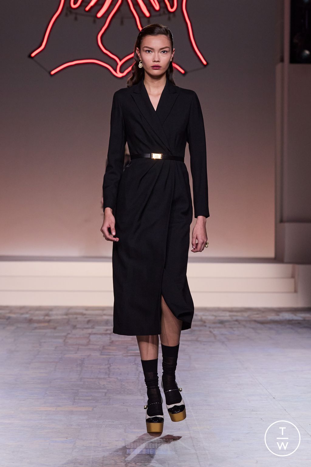Fashion Week Paris Pre-Fall 2024 look 7 from the Christian Dior collection womenswear