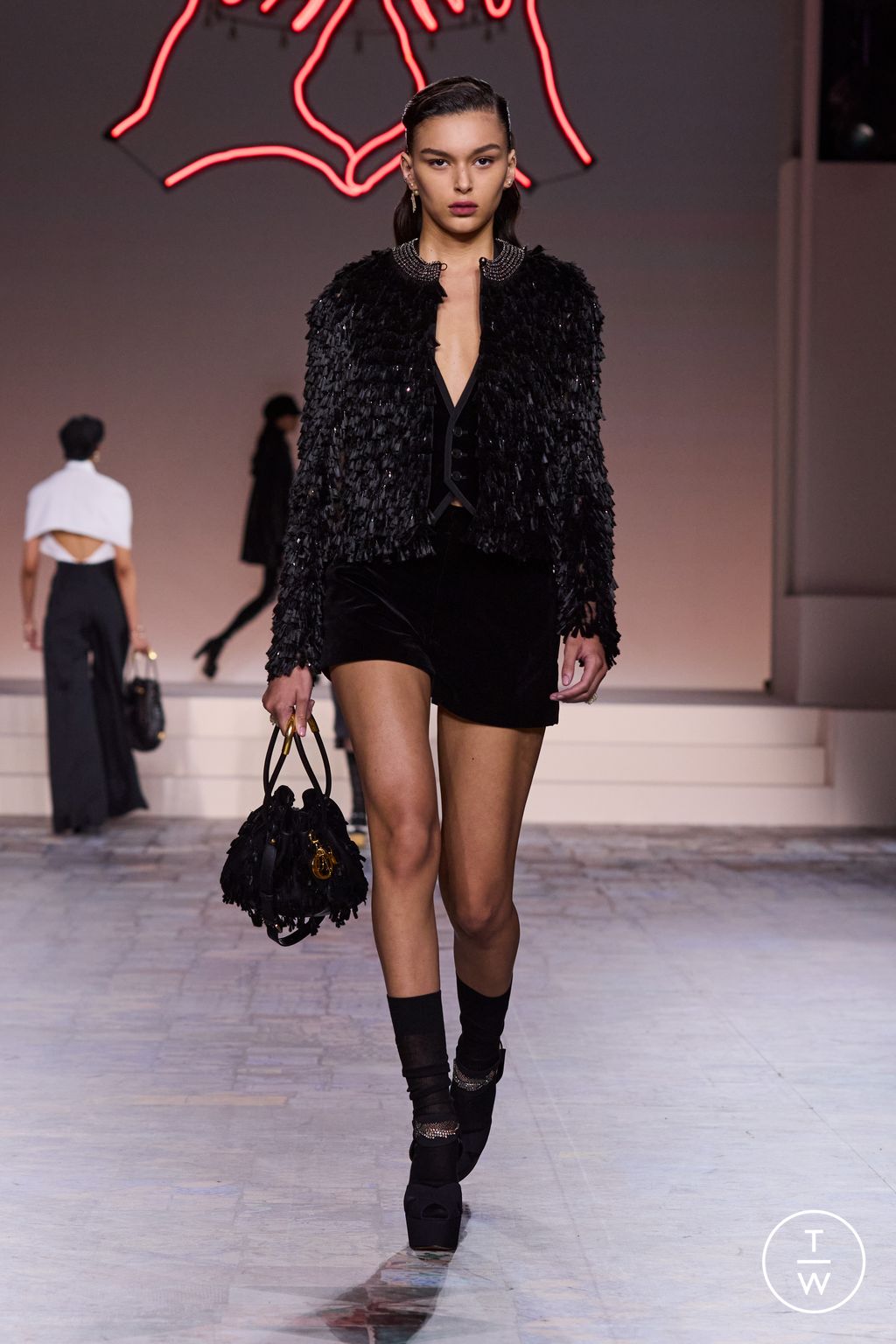 Fashion Week Paris Pre-Fall 2024 look 9 de la collection Christian Dior womenswear
