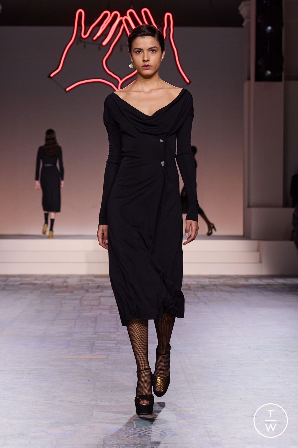 Fashion Week Paris Pre-Fall 2024 look 14 from the Christian Dior collection 女装