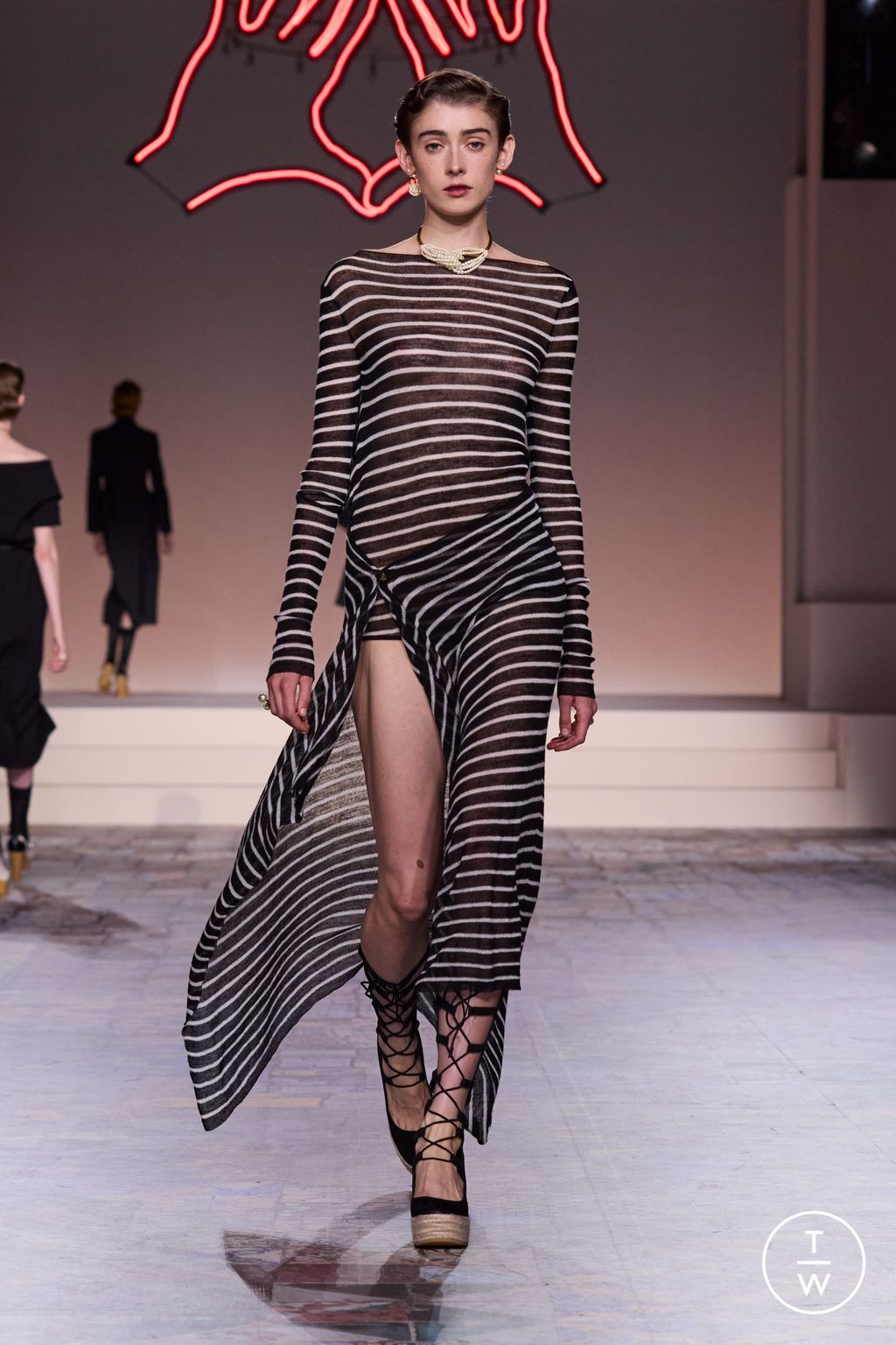 Fashion Week Paris Pre-Fall 2024 look 18 de la collection Christian Dior womenswear