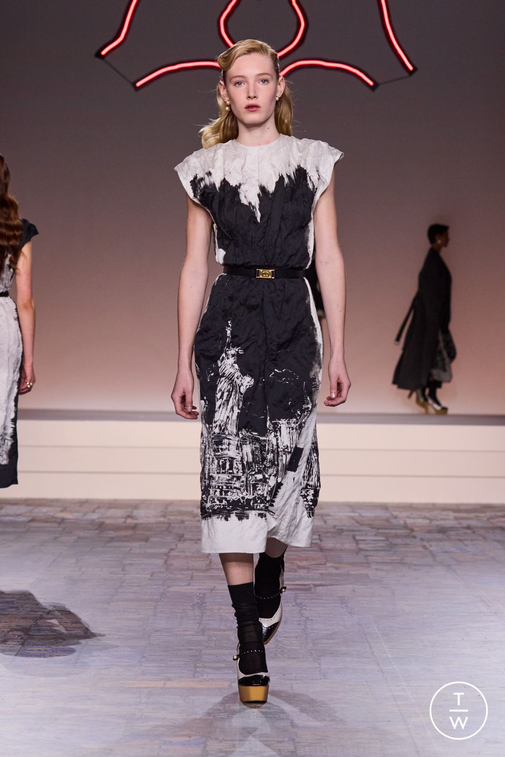 Fashion Week Paris Pre-Fall 2024 look 40 de la collection Christian Dior womenswear