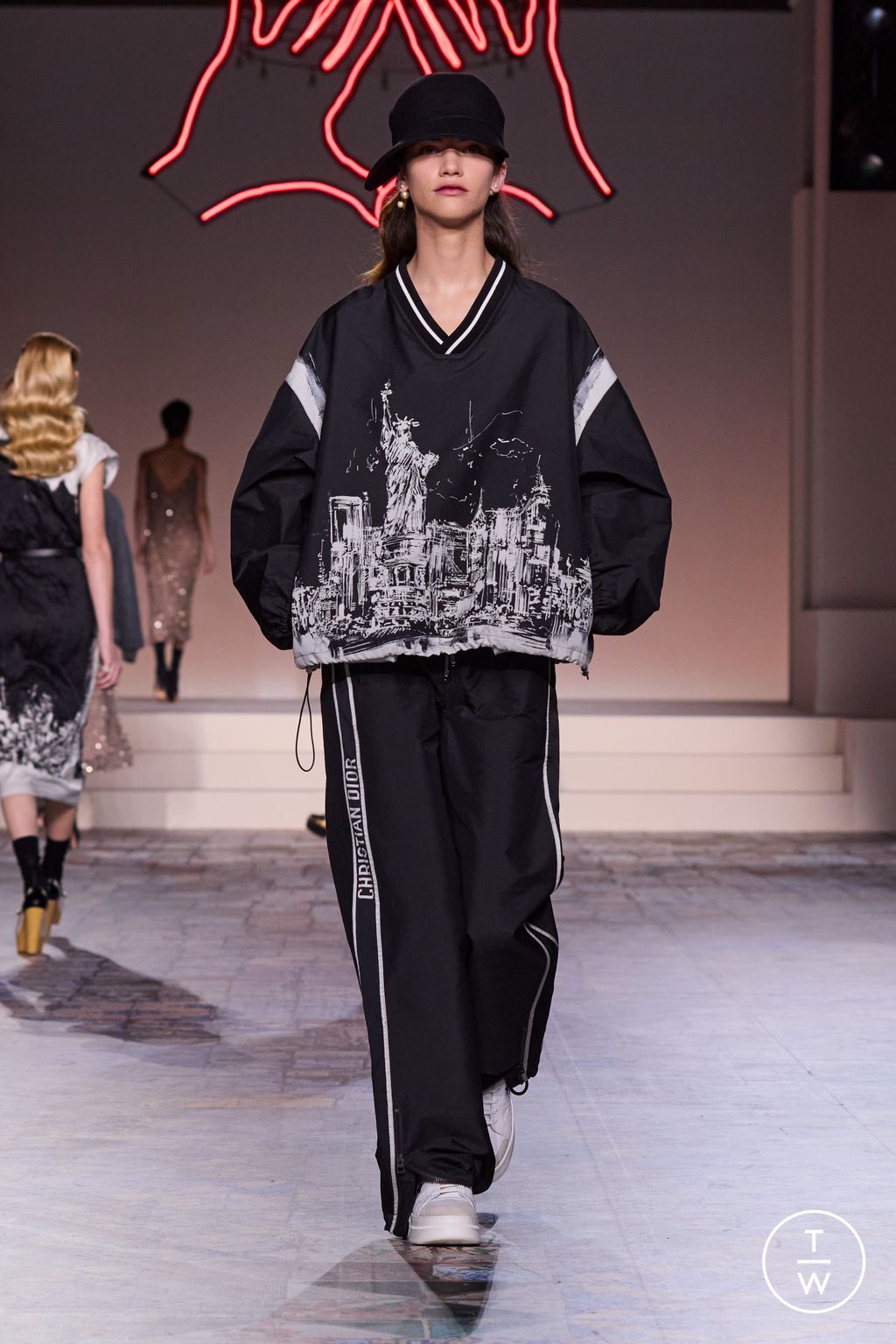 Fashion Week Paris Pre-Fall 2024 look 46 from the Christian Dior collection 女装