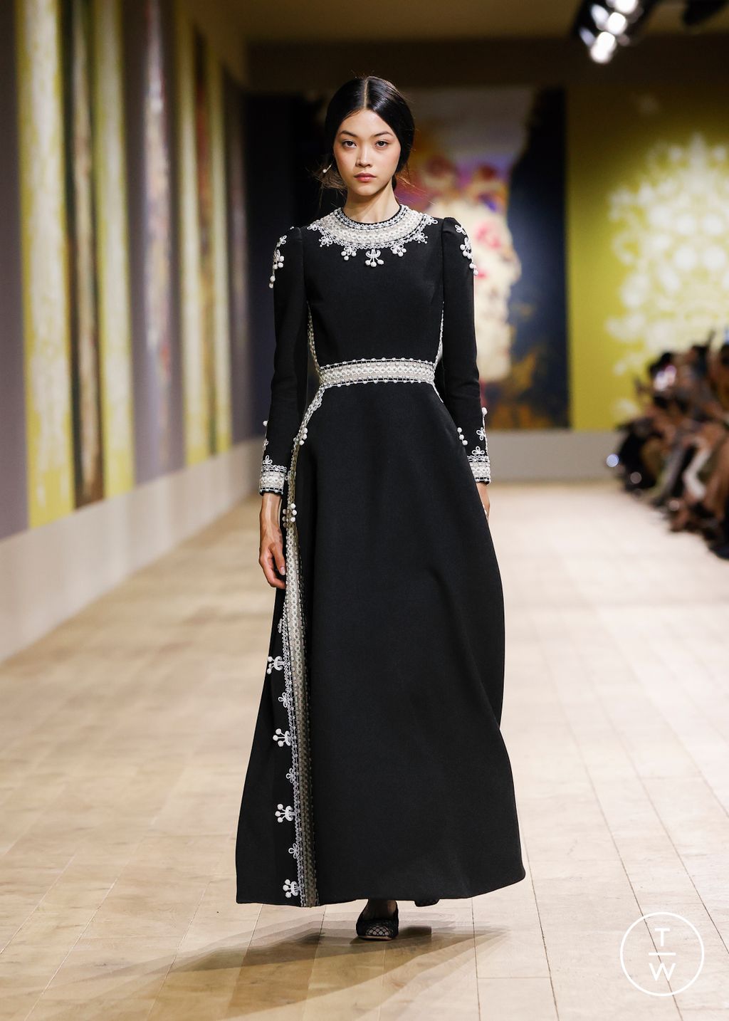 Fashion Week Paris Fall/Winter 2022 look 37 from the Christian Dior collection 高级定制