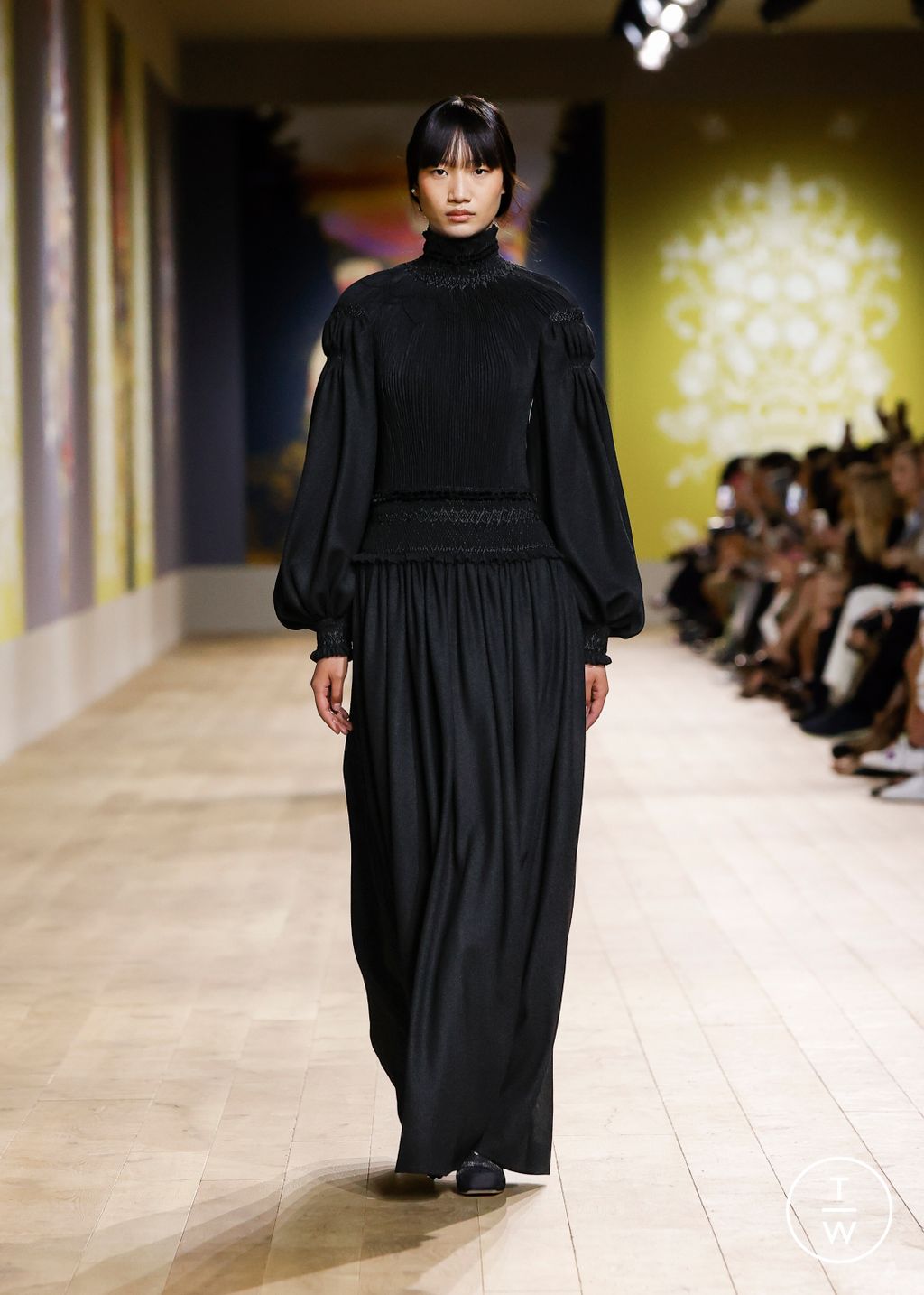 Fashion Week Paris Fall/Winter 2022 look 40 de la collection Christian Dior couture