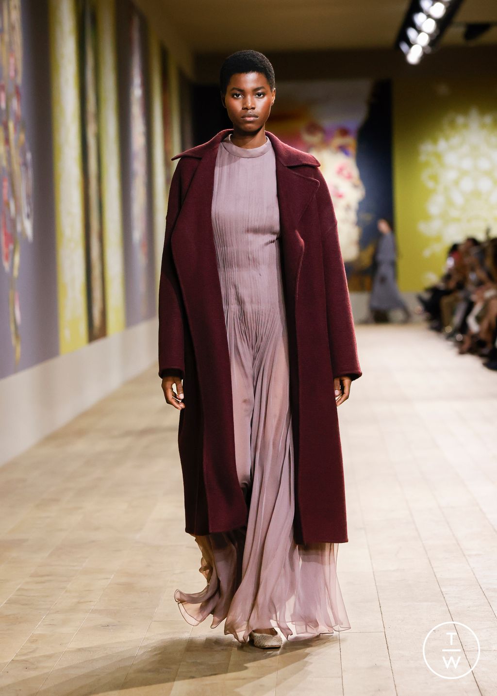 Fashion Week Paris Fall/Winter 2022 look 45 de la collection Christian Dior couture
