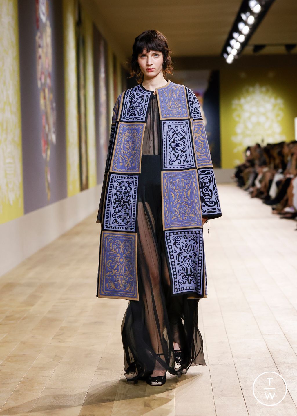 Fashion Week Paris Fall/Winter 2022 look 46 from the Christian Dior collection 高级定制