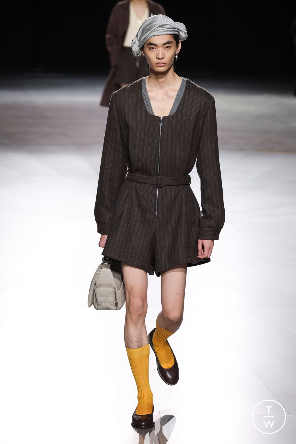 Fashion Week Paris Fall/Winter 2024 look 4 from the Dior Men collection 男装