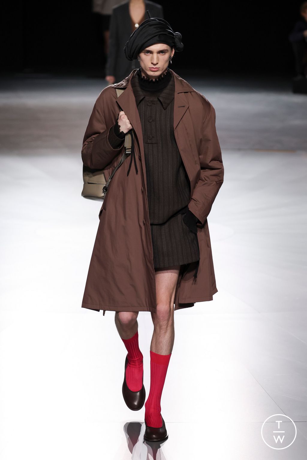 Fashion Week Paris Fall/Winter 2024 look 8 de la collection Dior Men menswear