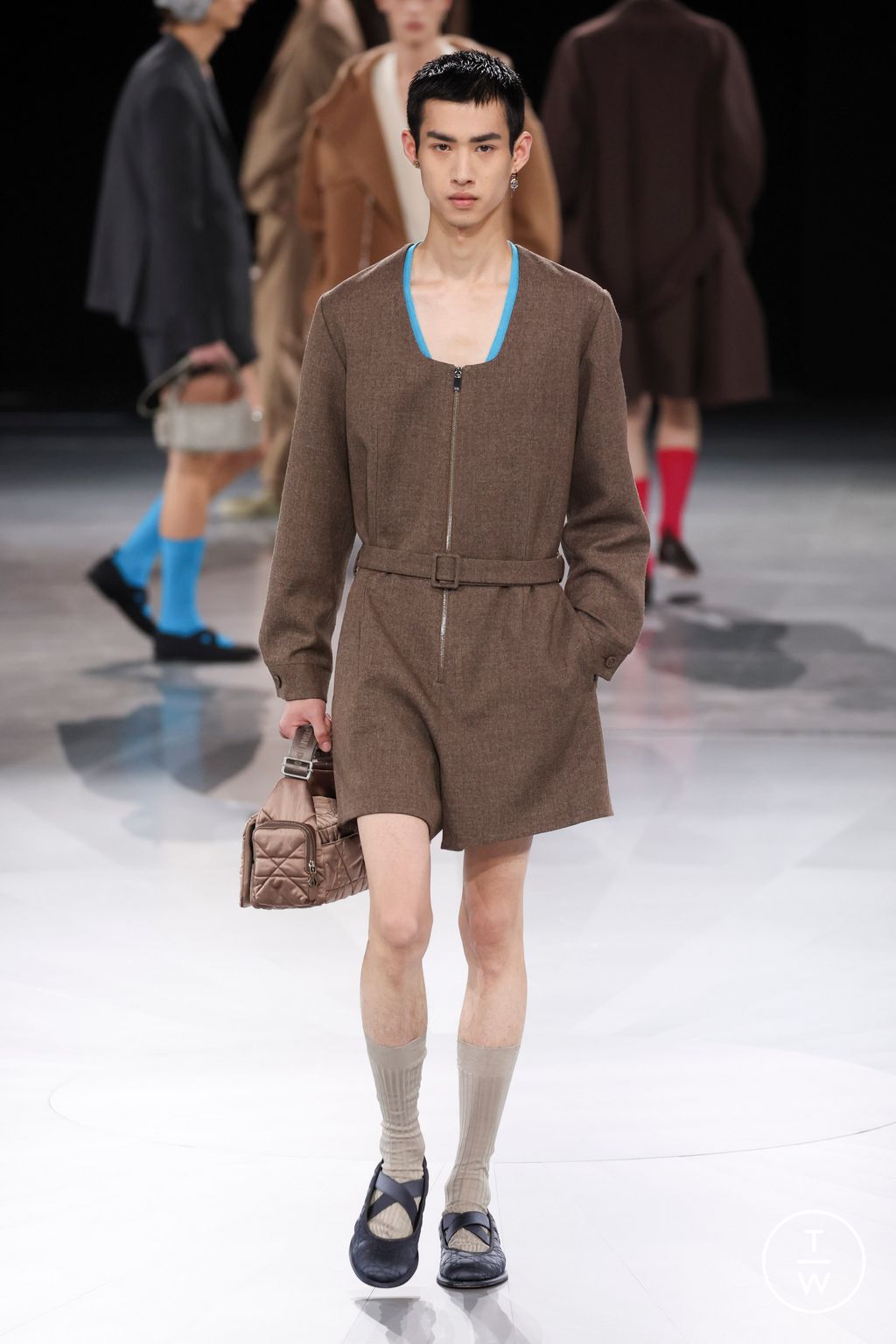Fashion Week Paris Fall/Winter 2024 look 20 de la collection Dior Men menswear