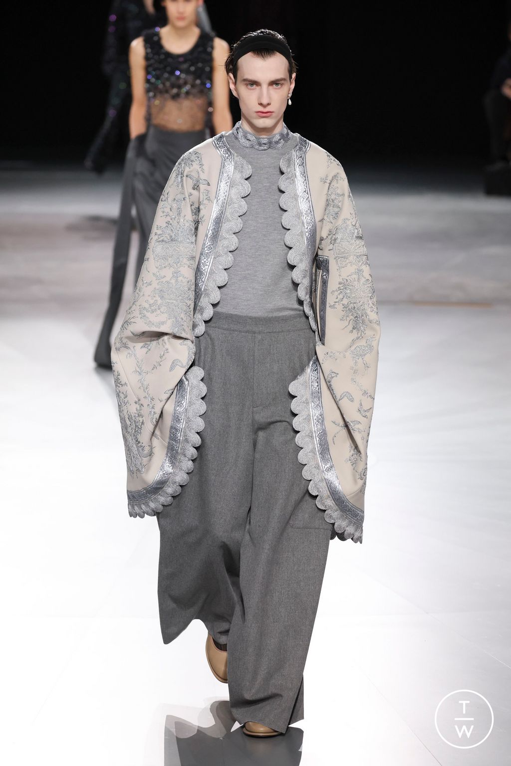 Fashion Week Paris Fall/Winter 2024 look 49 de la collection Dior Men menswear