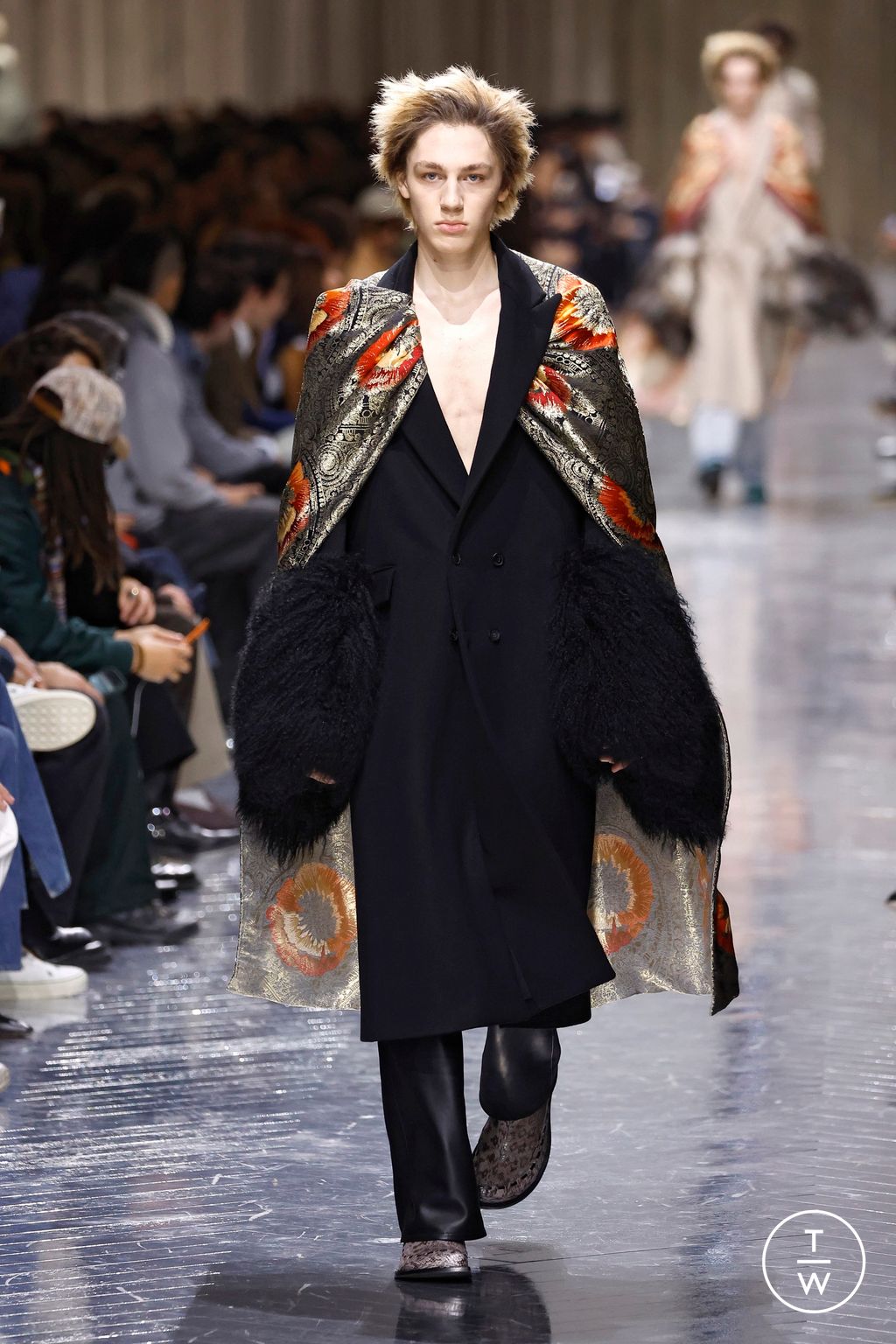 Fashion Week Paris Fall/Winter 2026 look 16 from the Dior Homme collection menswear