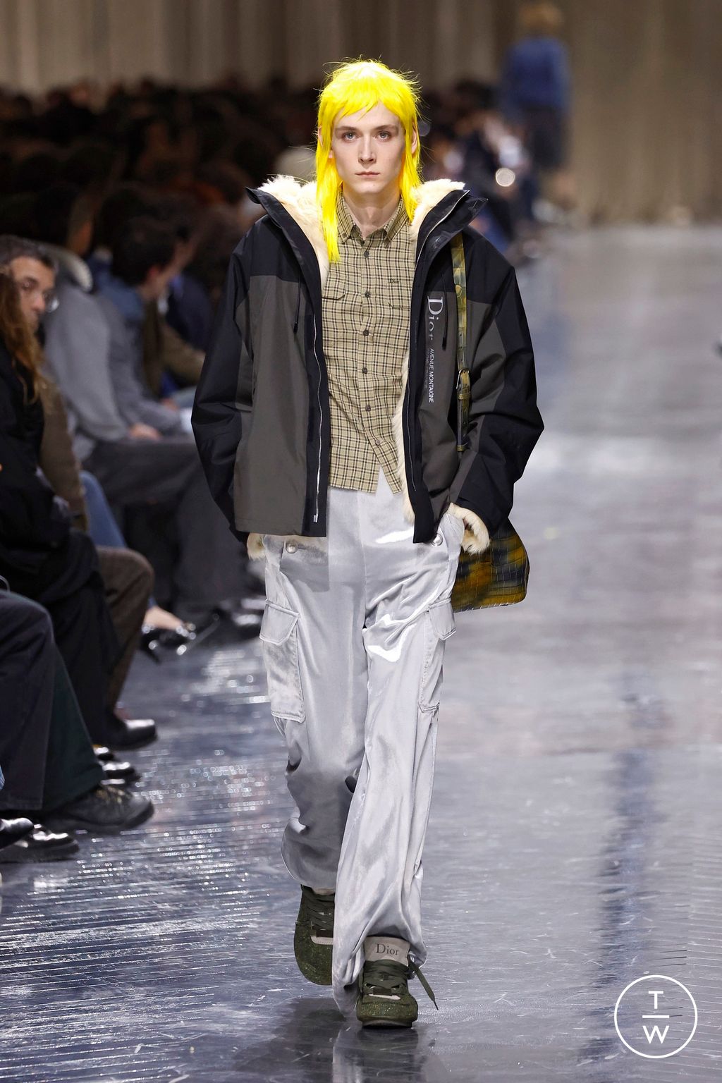 Fashion Week Paris Fall/Winter 2026 look 63 from the Dior Homme collection menswear