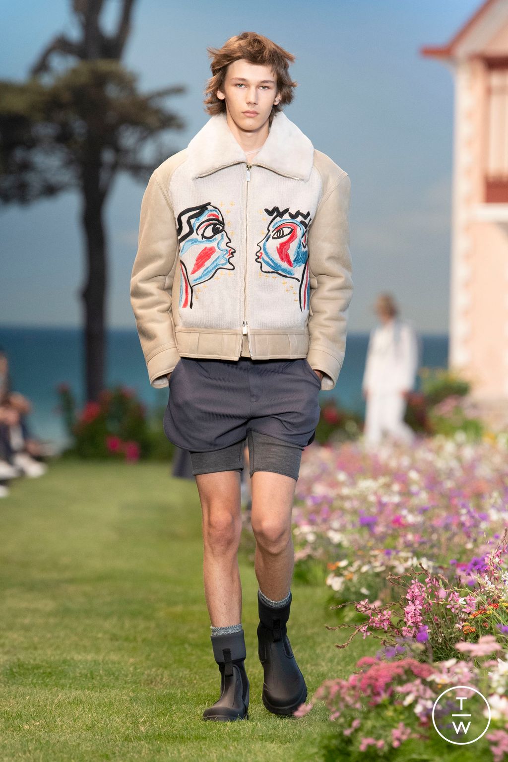 Fashion Week Paris Spring/Summer 2023 look 45 from the Dior Men collection 男装