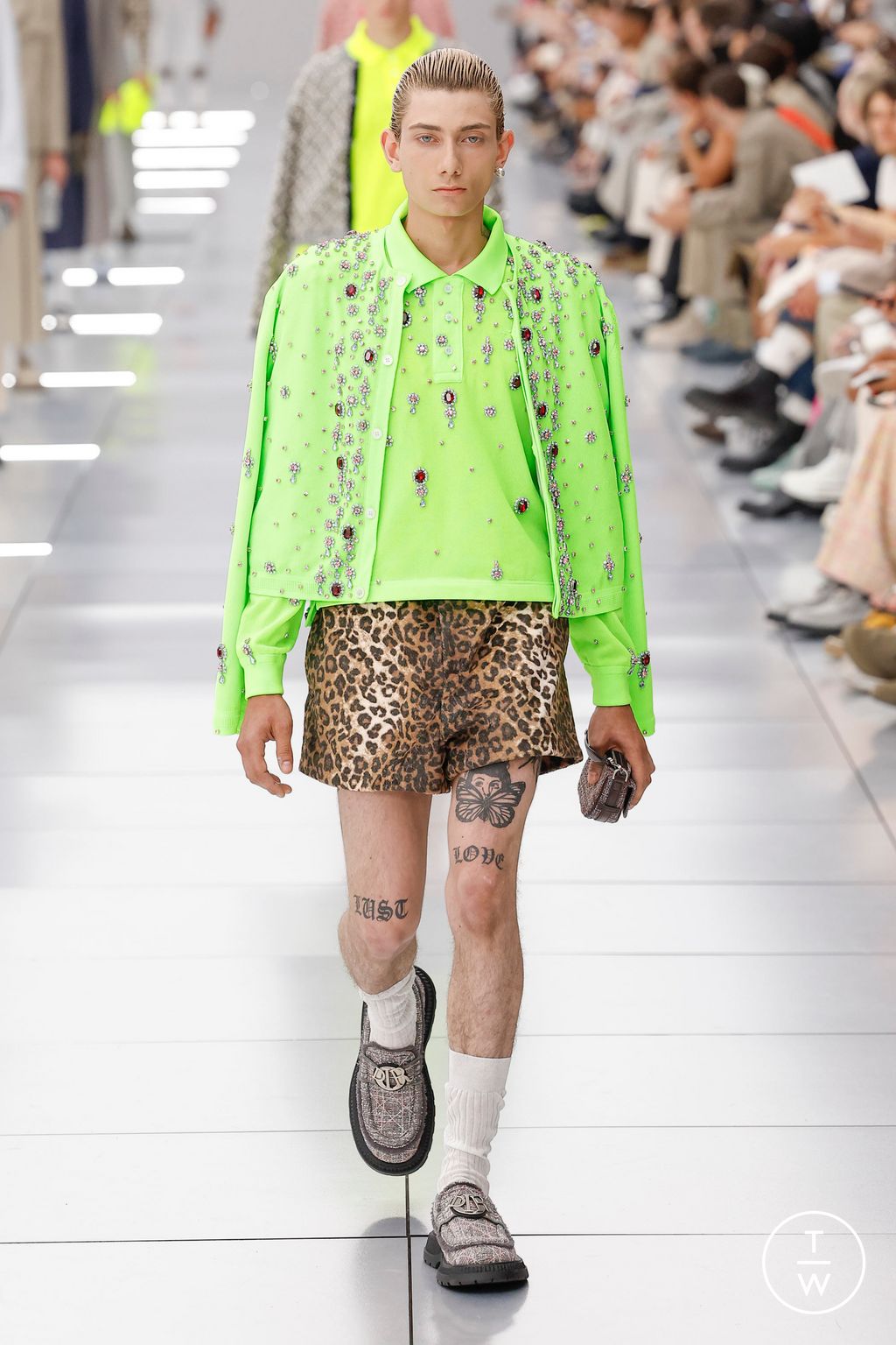 Fashion Week Paris Spring/Summer 2024 look 19 from the Dior Men collection menswear