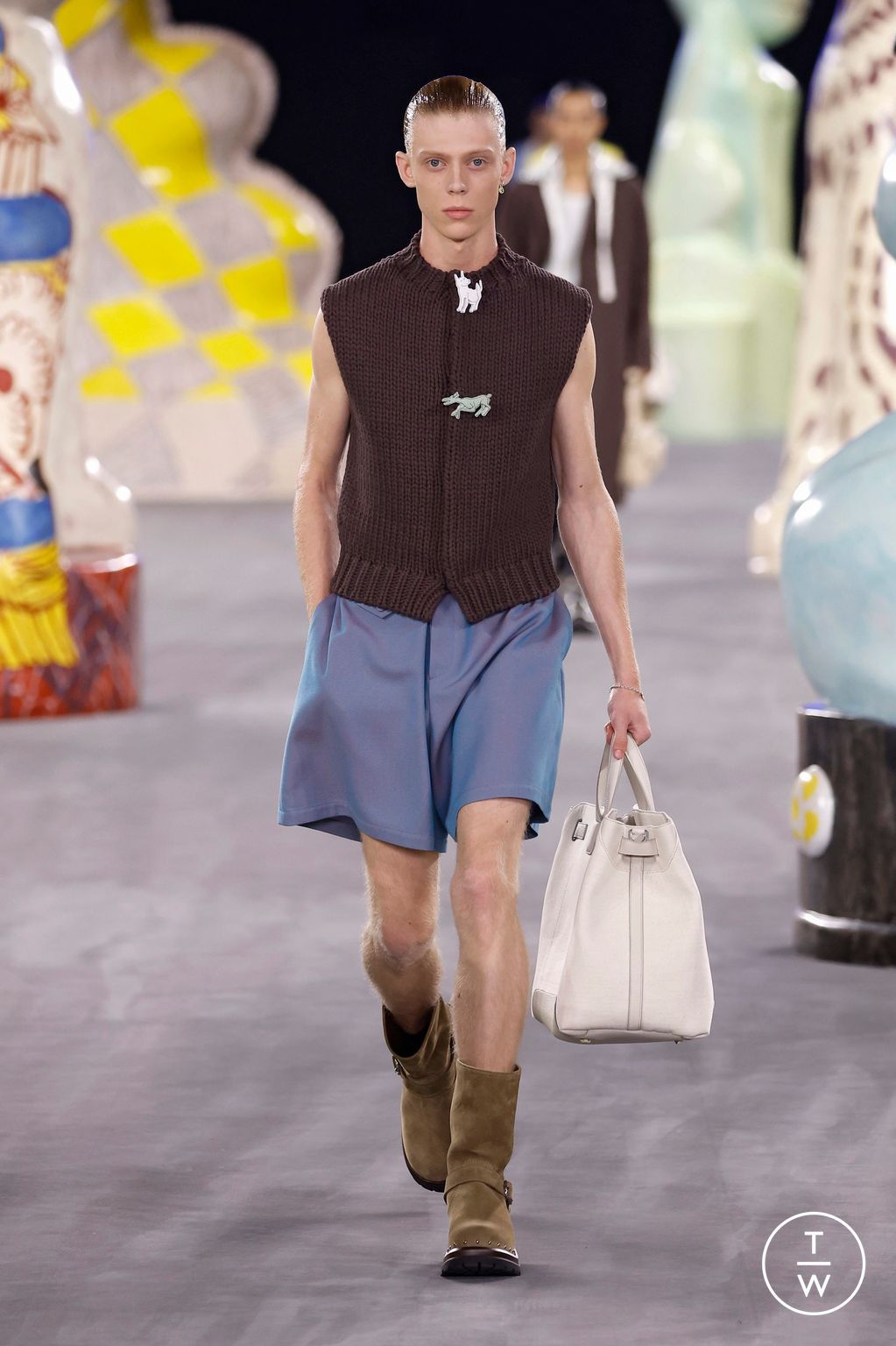 Fashion Week Paris Spring-Summer 2025 look 10 from the Dior Men collection 男装