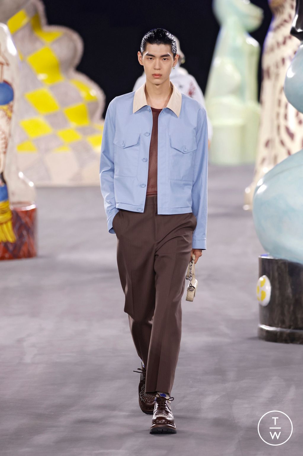 Fashion Week Paris Spring-Summer 2025 look 13 from the Dior Men collection 男装