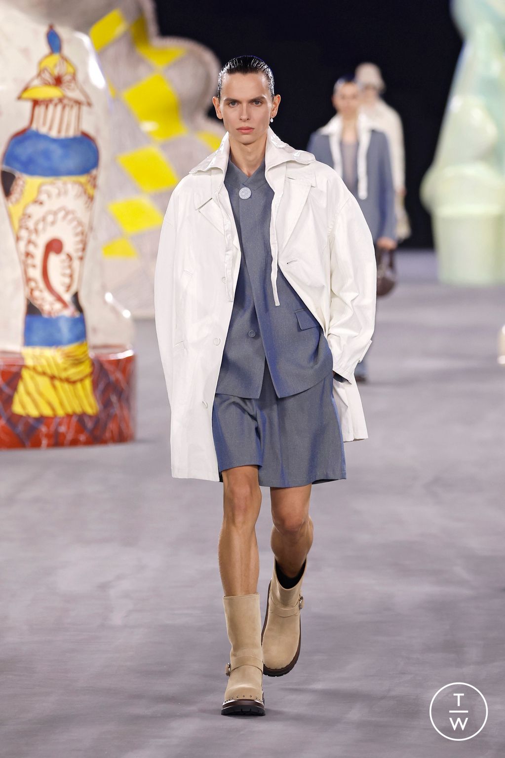 Fashion Week Paris Spring-Summer 2025 look 16 from the Dior Men collection menswear