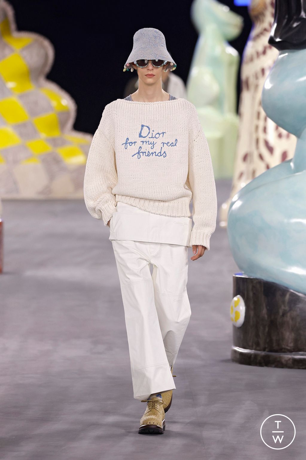 Fashion Week Paris Spring-Summer 2025 look 24 from the Dior Men collection 男装