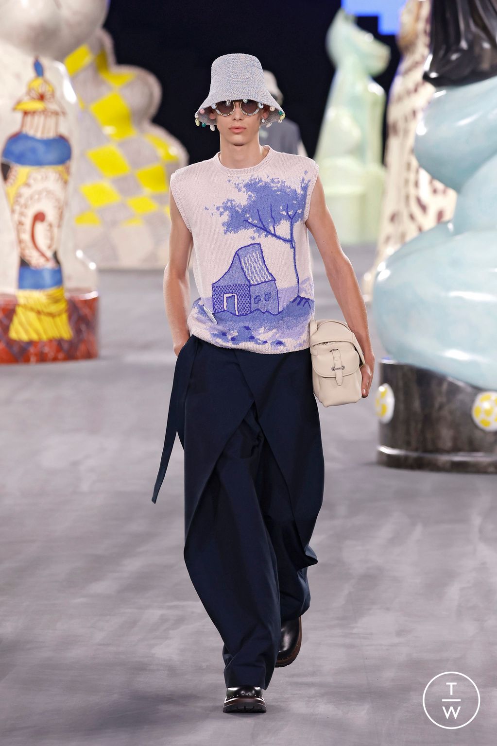 Fashion Week Paris Spring-Summer 2025 look 40 de la collection Dior Men menswear