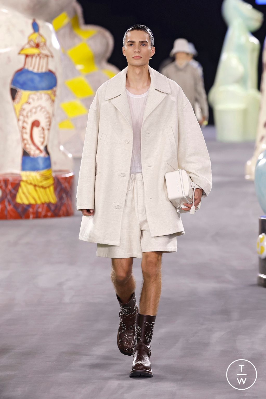 Fashion Week Paris Spring-Summer 2025 look 42 de la collection Dior Men menswear
