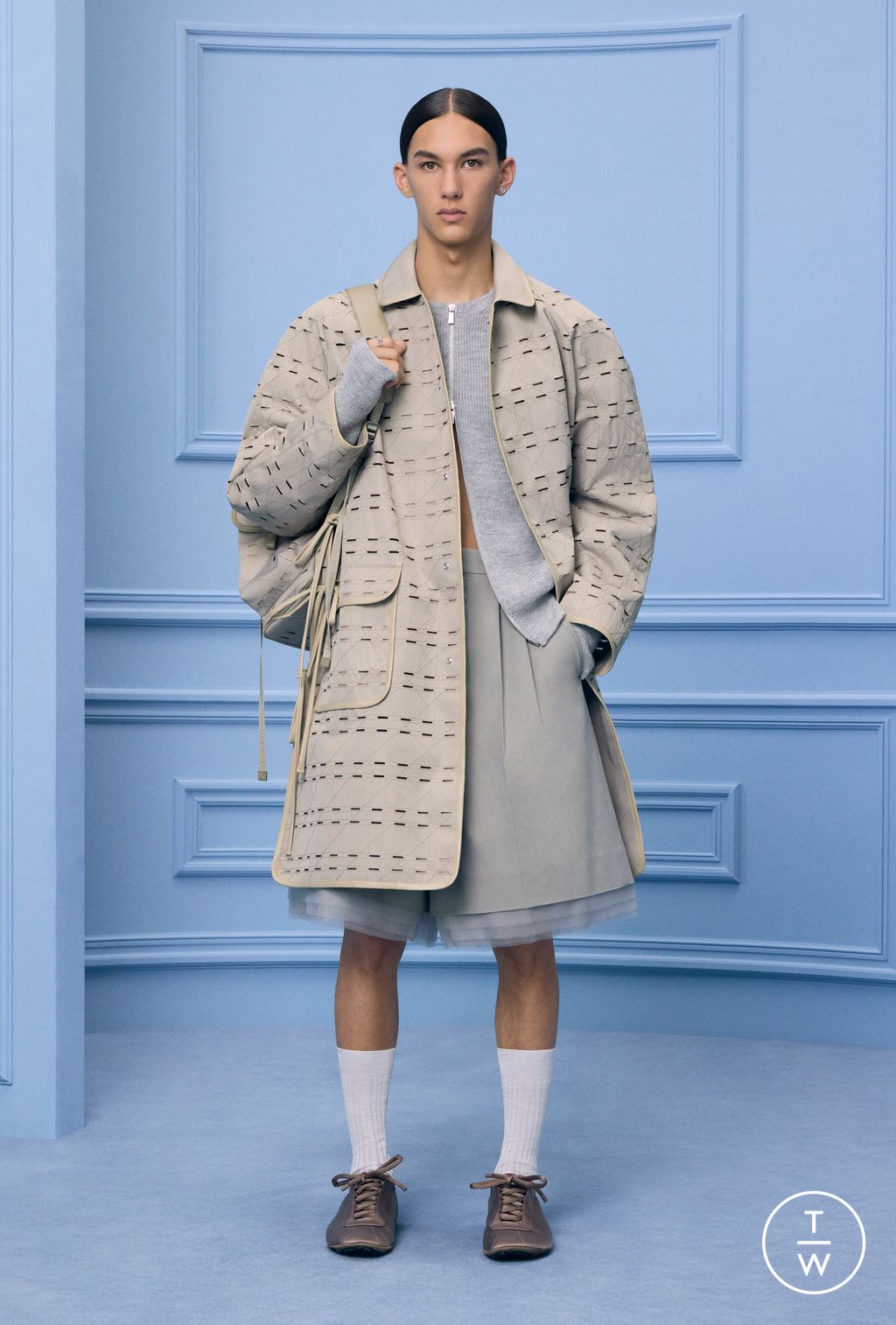 Fashion Week Paris Pre-Fall 2024 look 12 from the Dior Homme collection menswear