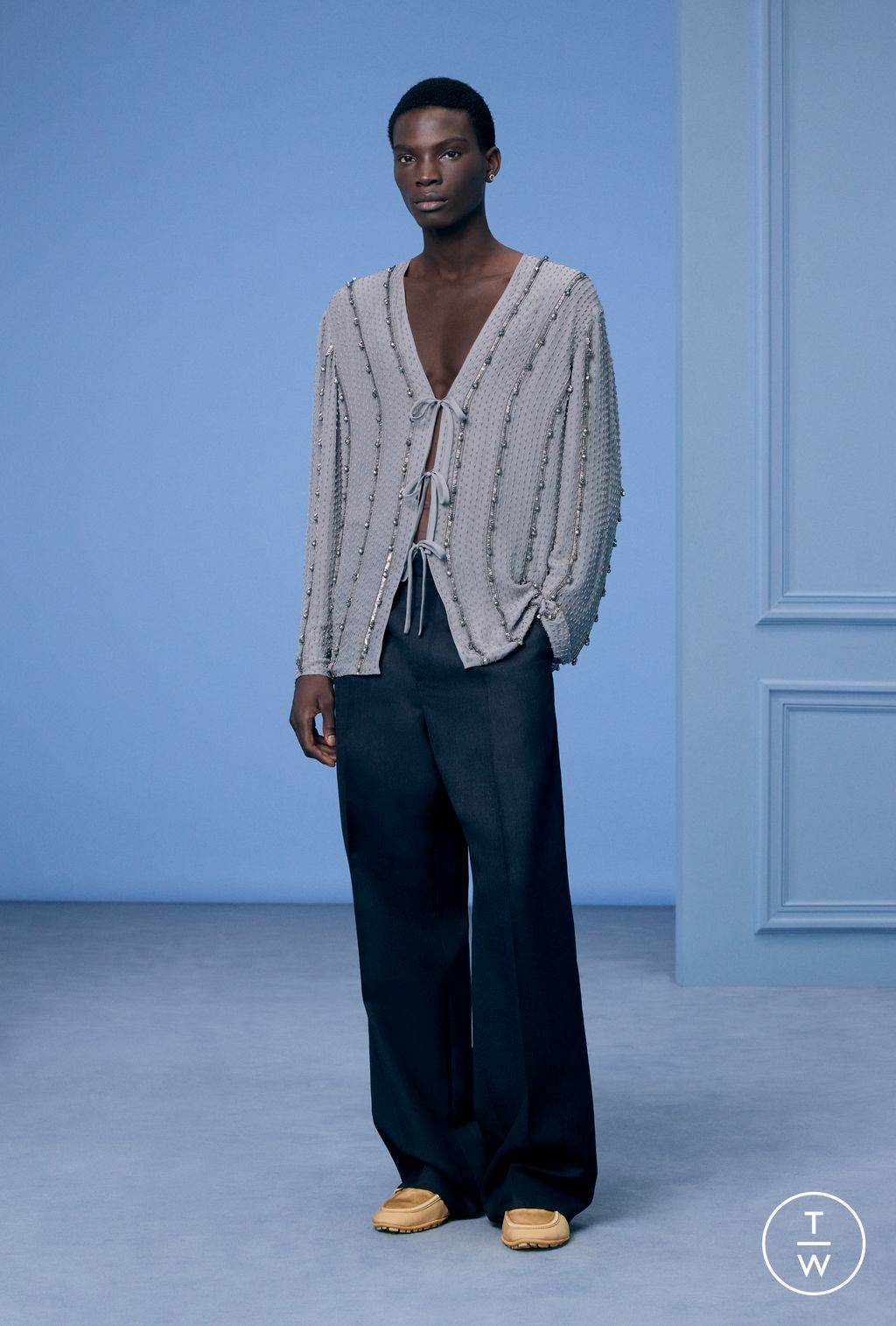 Fashion Week Paris Pre-Fall 2024 look 16 from the Dior Homme collection 男装