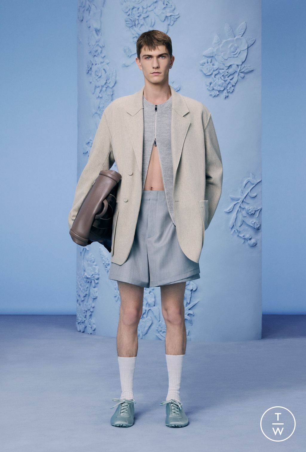 Fashion Week Paris Pre-Fall 2024 look 9 from the Dior Homme collection menswear