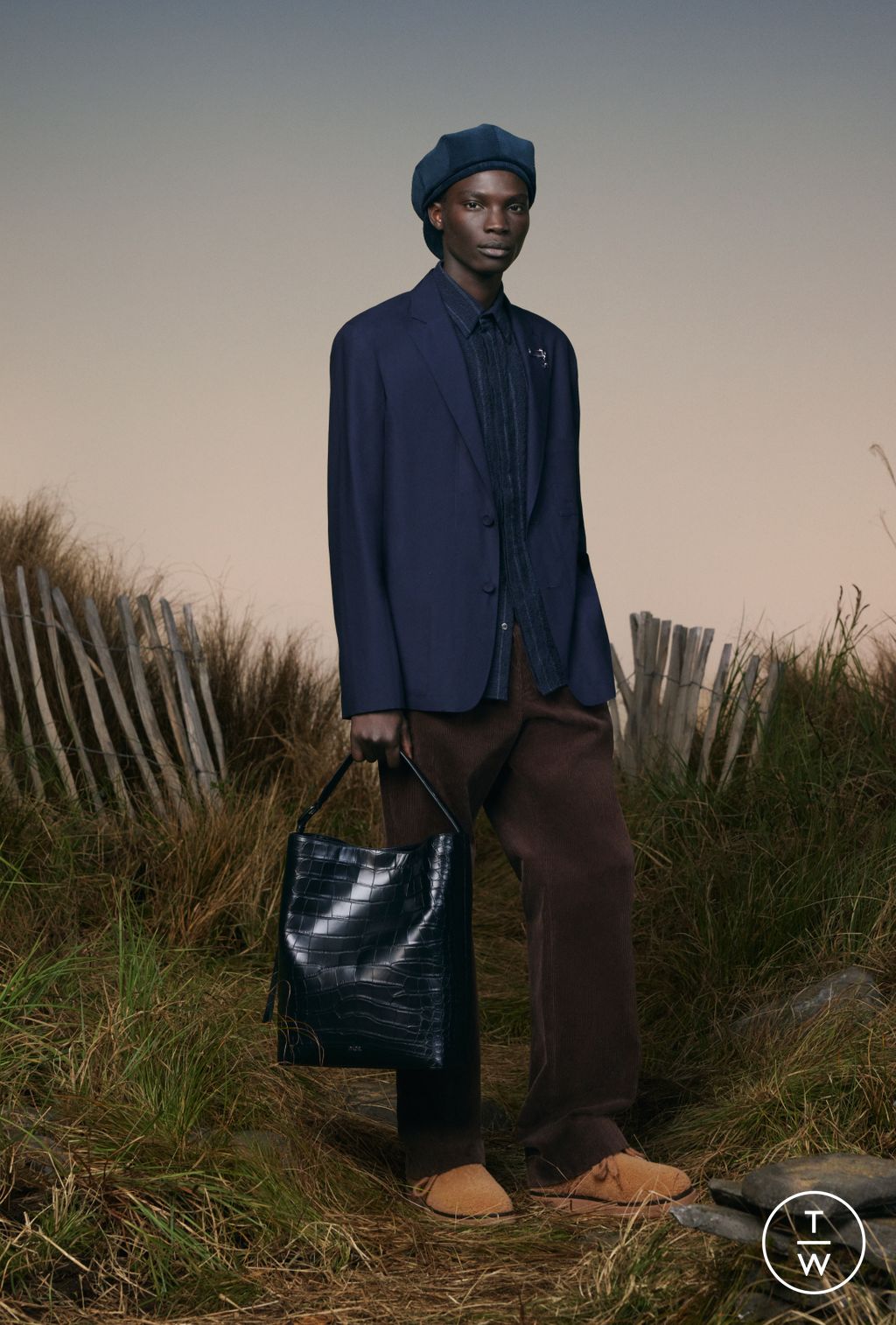 Fashion Week Paris Resort 2025 look 23 from the Dior Homme collection menswear