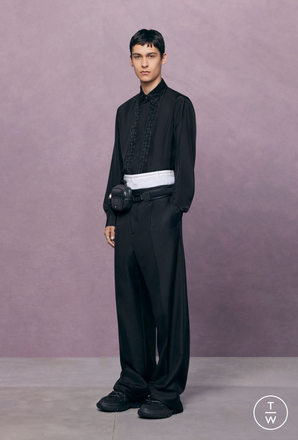 Fashion Week Paris Resort 2024 look 39 from the Dior Men collection menswear