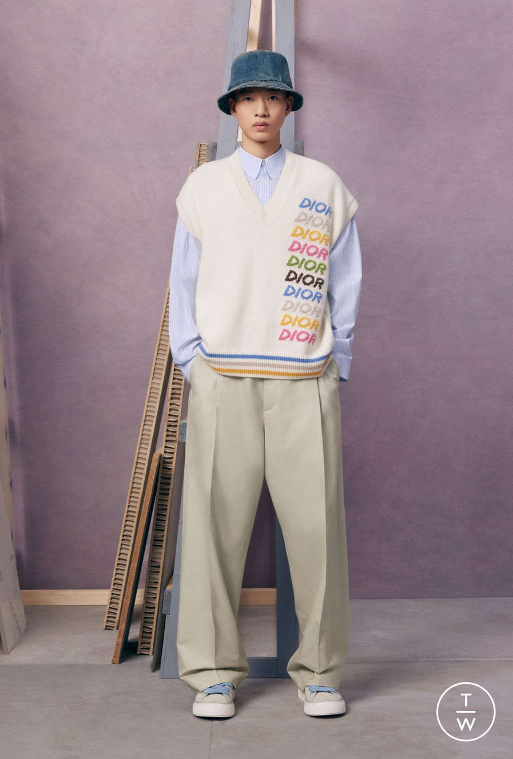 Fashion Week Paris Resort 2024 look 9 from the Dior Men collection menswear