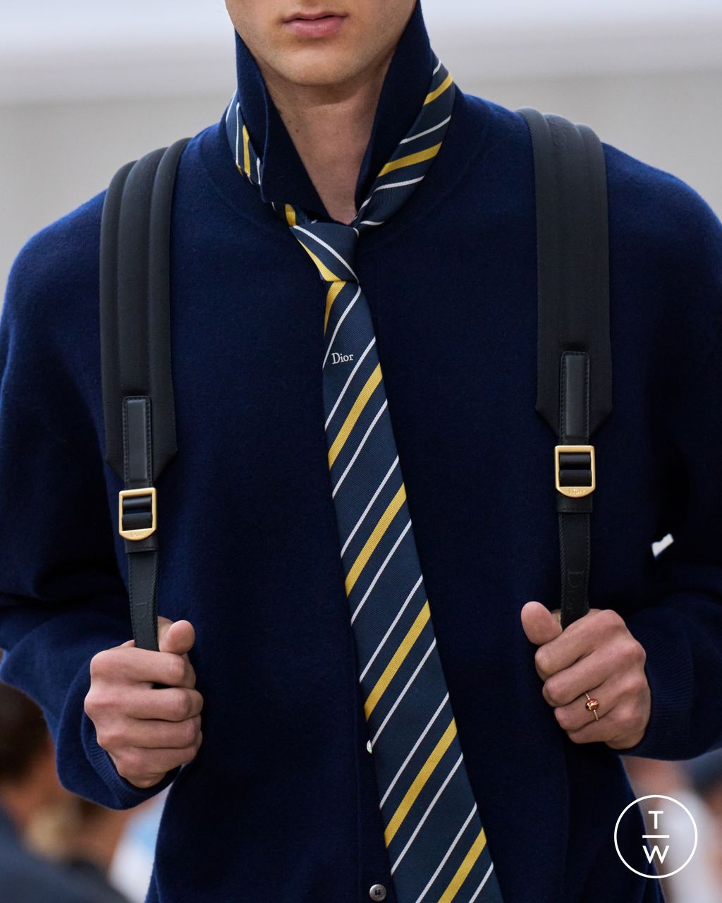 Fashion Week Paris Spring/Summer 2026 look 58 from the Dior Homme collection menswear accessories