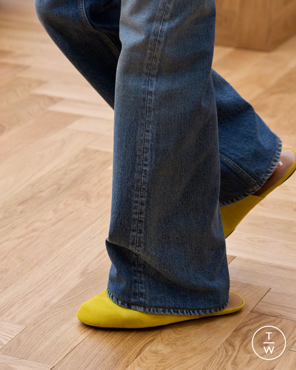 Fashion Week Paris Spring/Summer 2026 look 35 from the Dior Homme collection 男装配饰