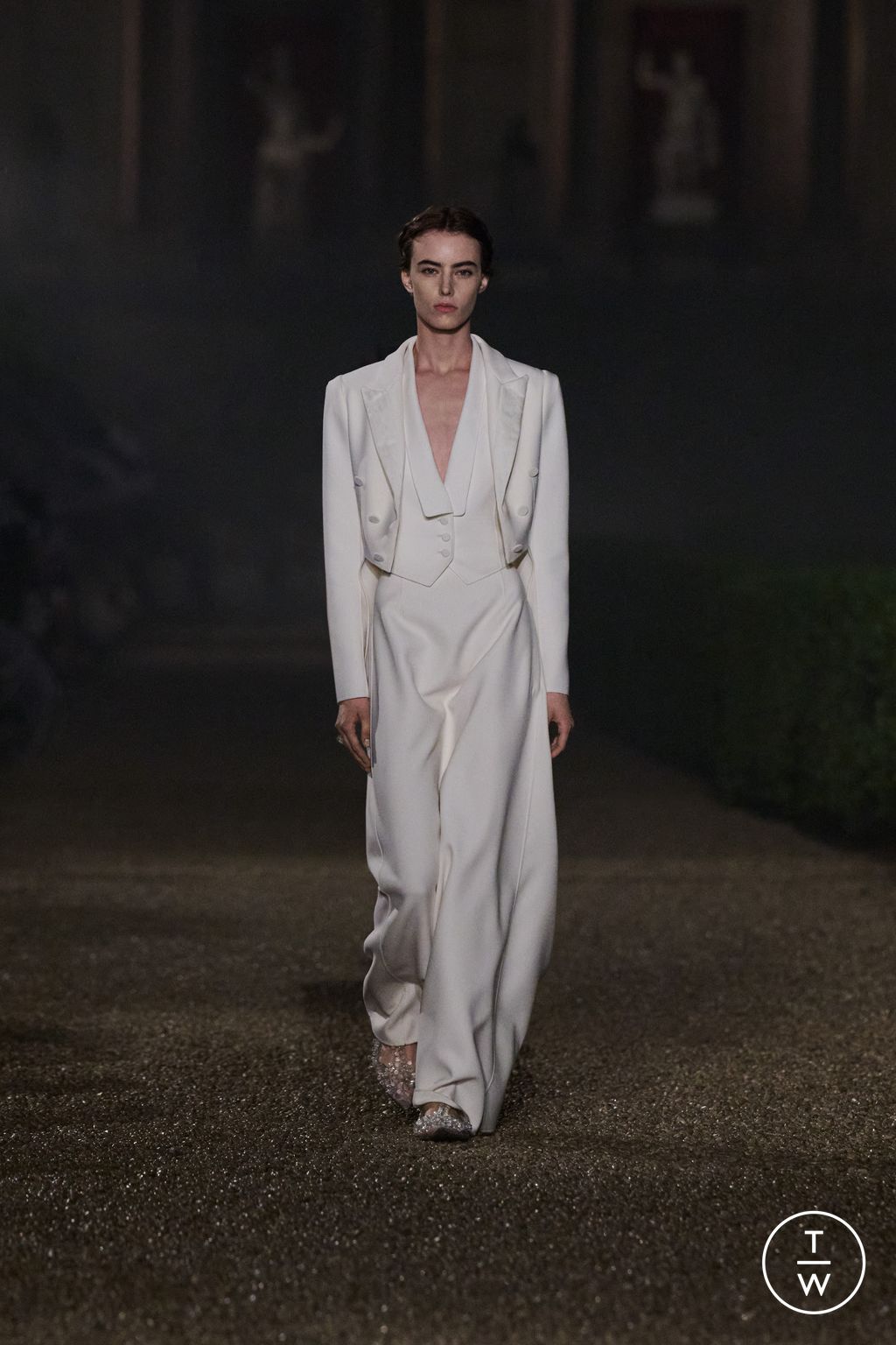 Fashion Week Paris Resort 2026 look 1 from the Dior collection womenswear